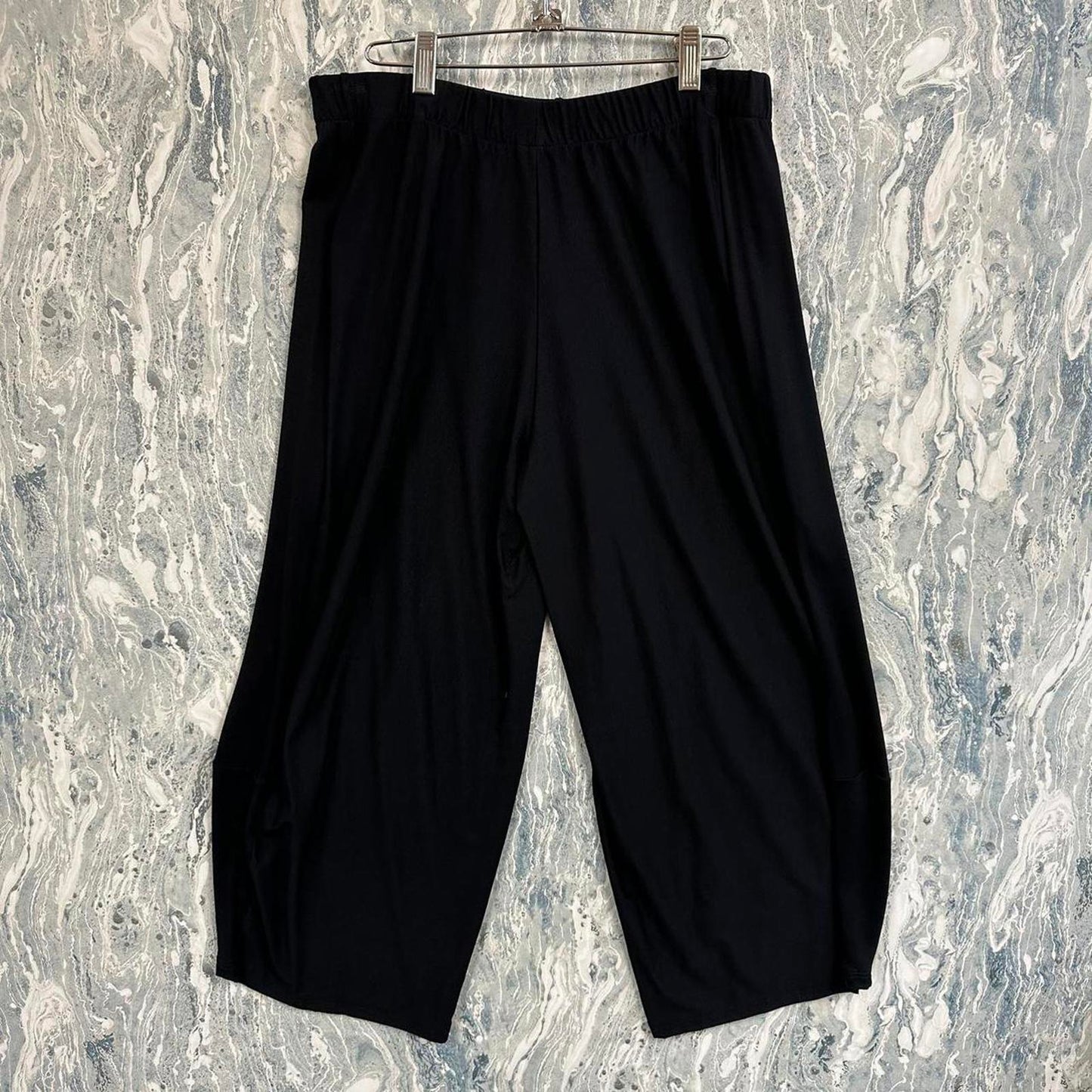 Minimalism black wide leg lounge pants (L)