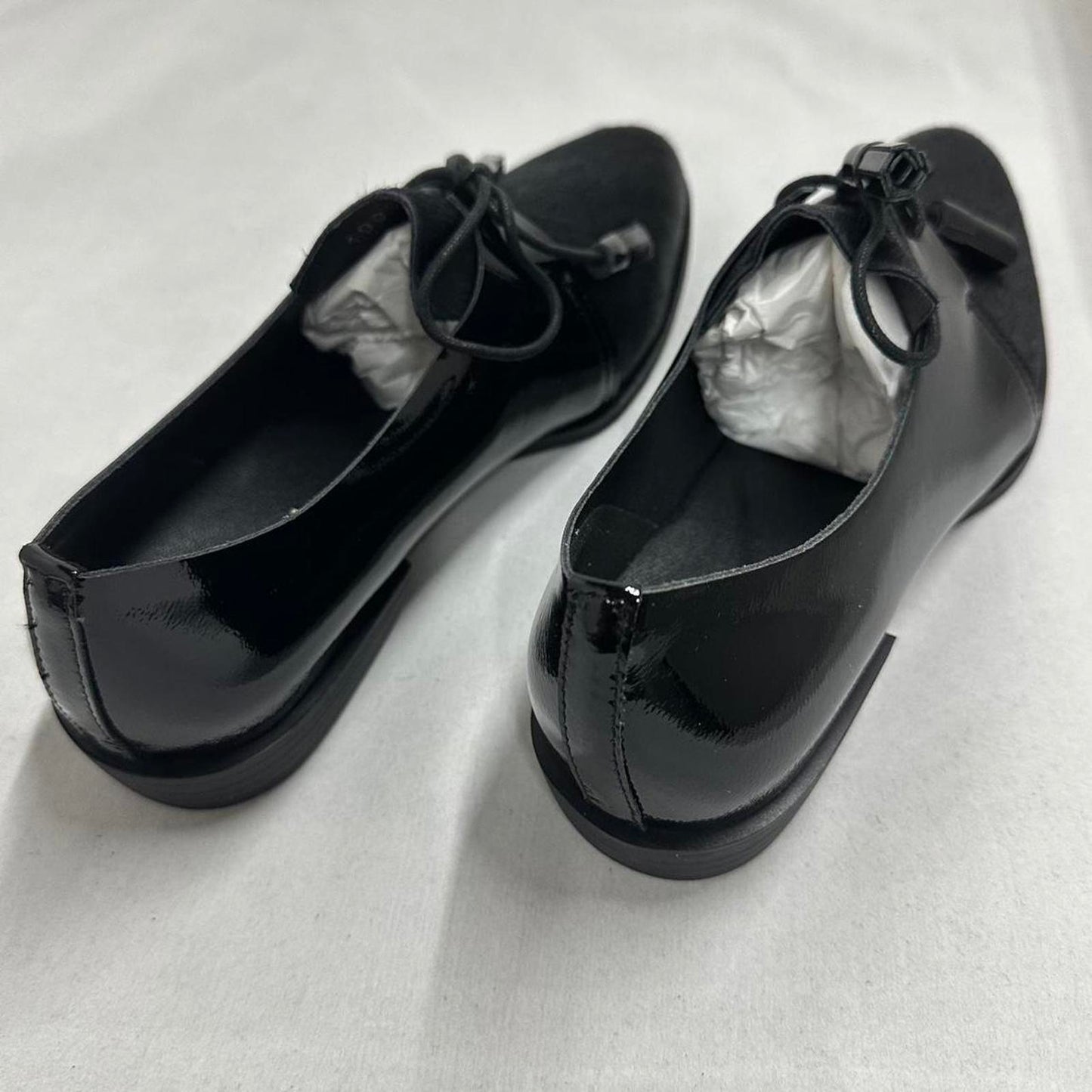 Designer Black Patent Leather Oxfords (37)