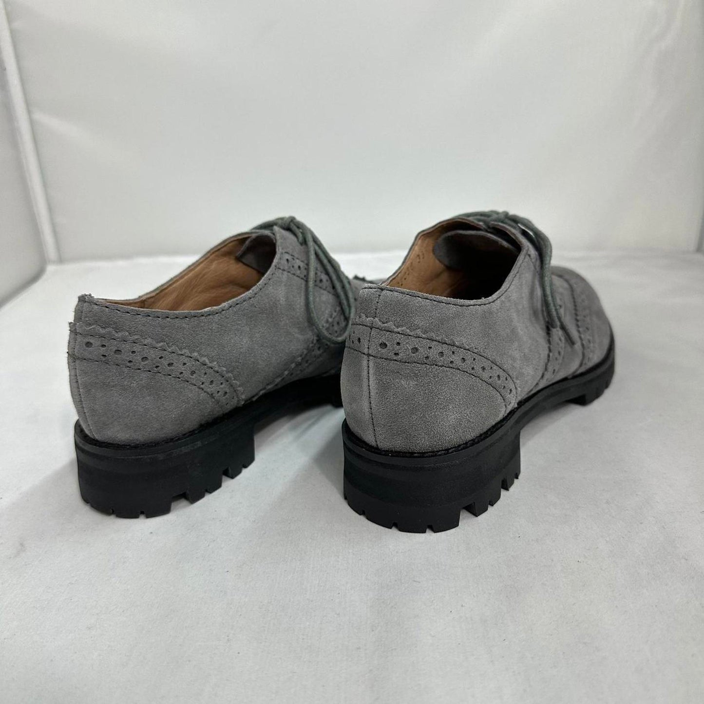 ALL BLACK Lugg Buck Grey Suede Oxfords (39)