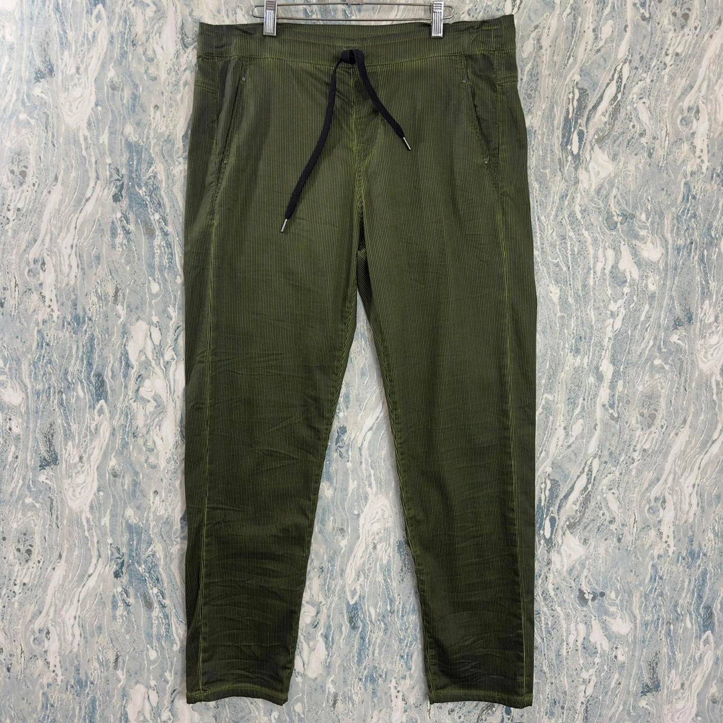 Alembika Designer Green Drawstring Pants (5)