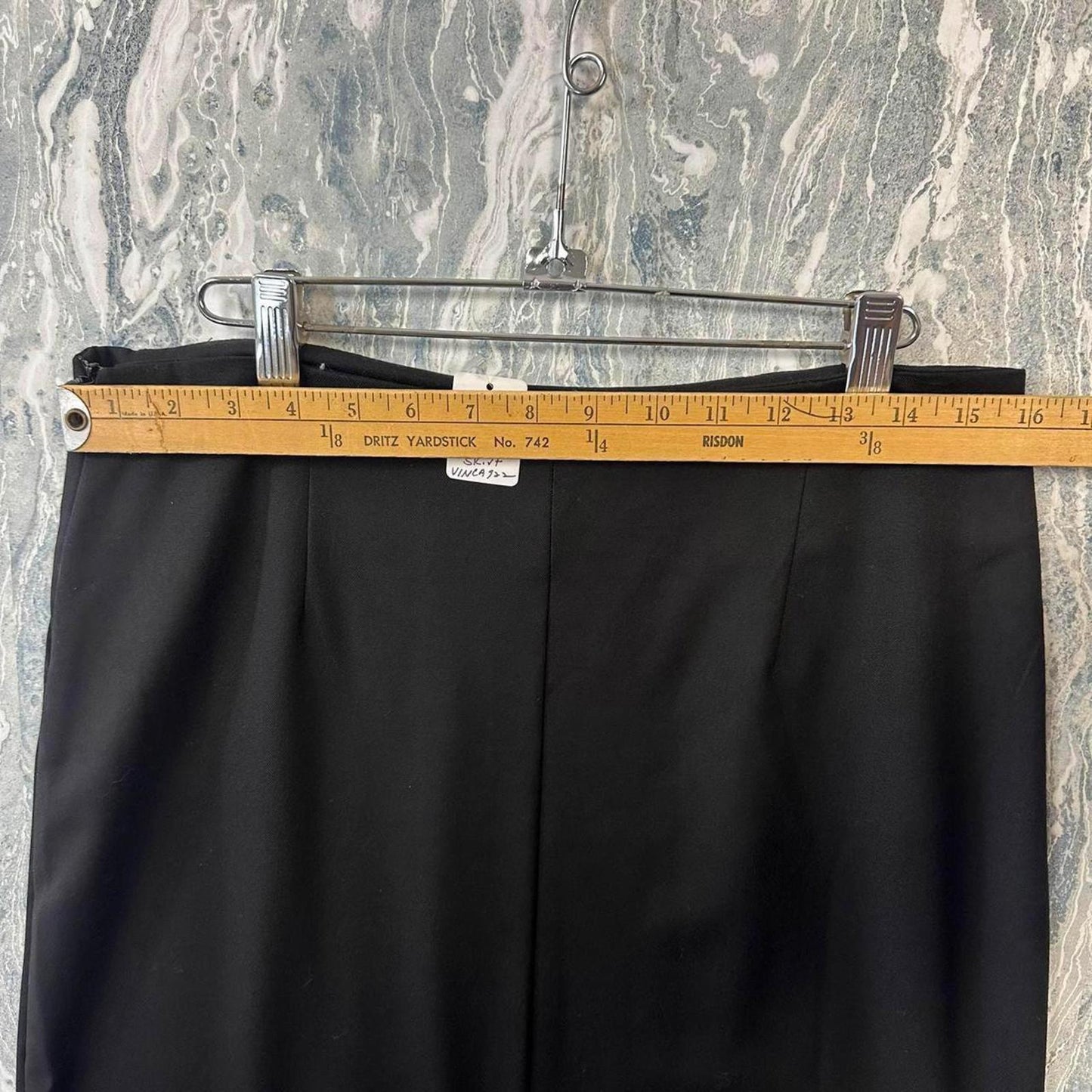 Black Midi Skirt (L)