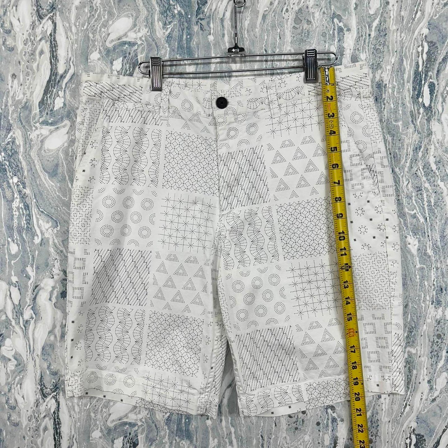 Armani Exchange Geometric Print White Shorts (34)
