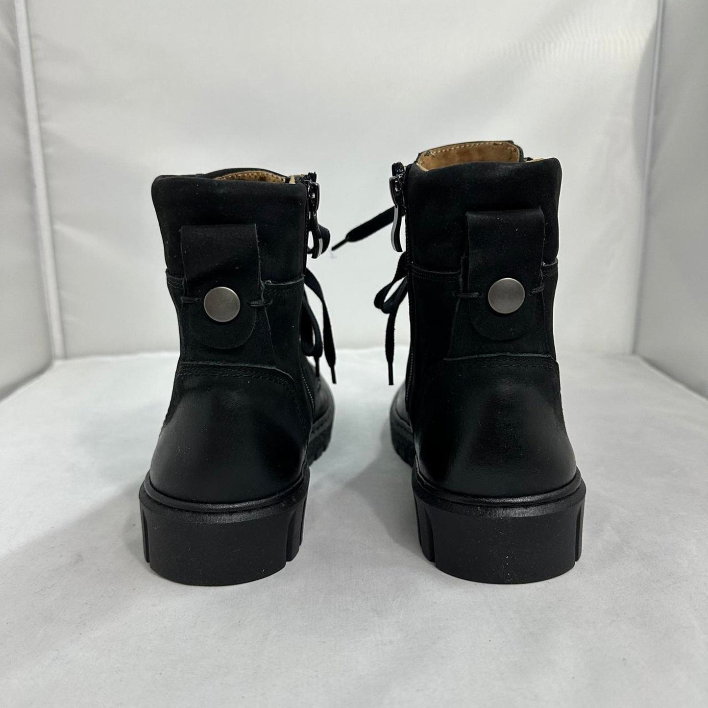 Vital Arch Black Leather Combat Boots (8.5)