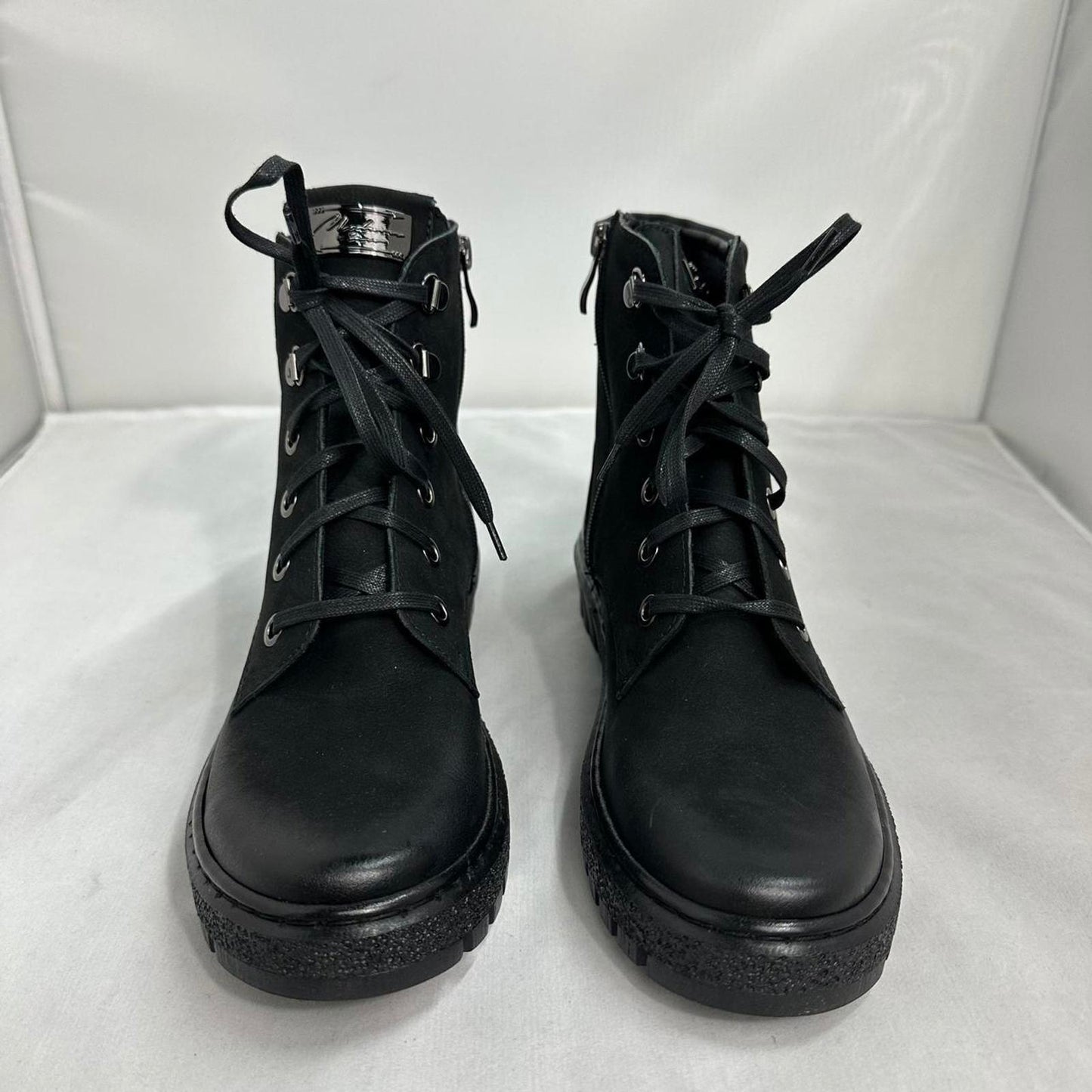 Black Lace-Up Leather Combat Ankle Boots (8.5)