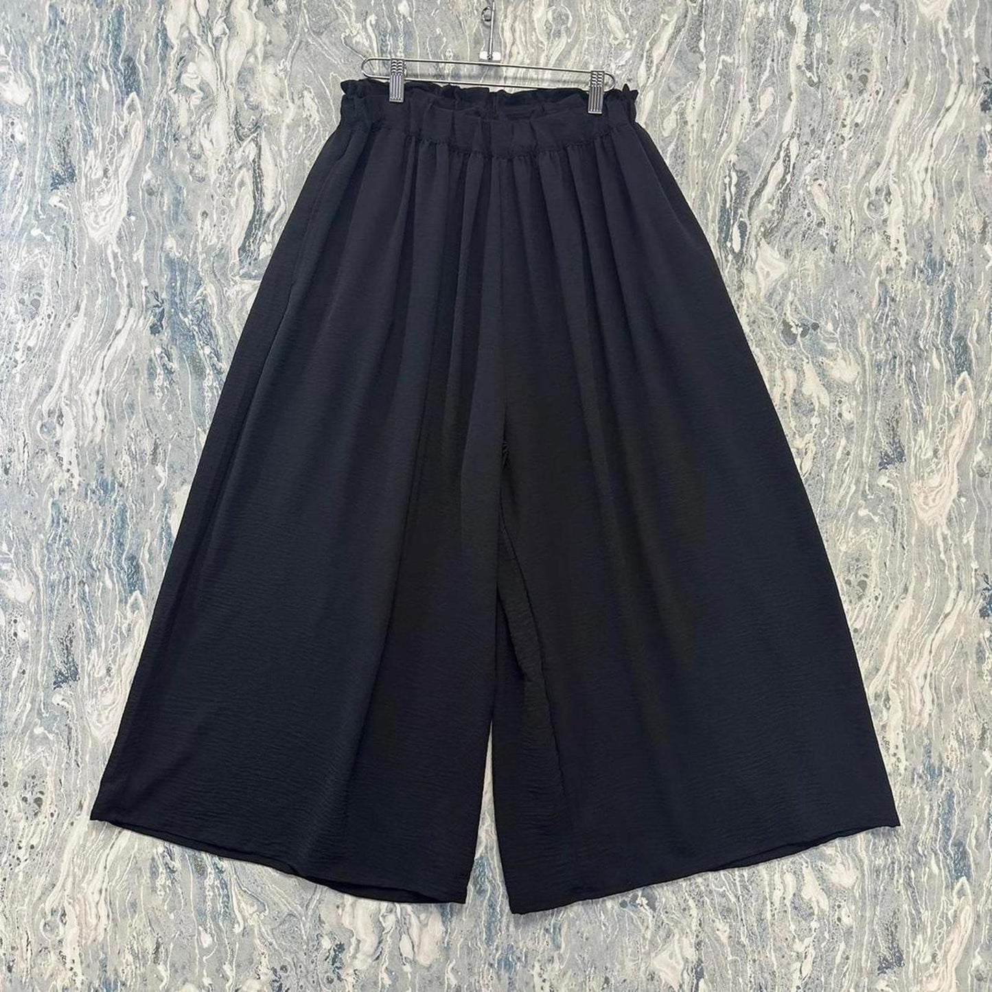 Minimalism Black Pants (2)