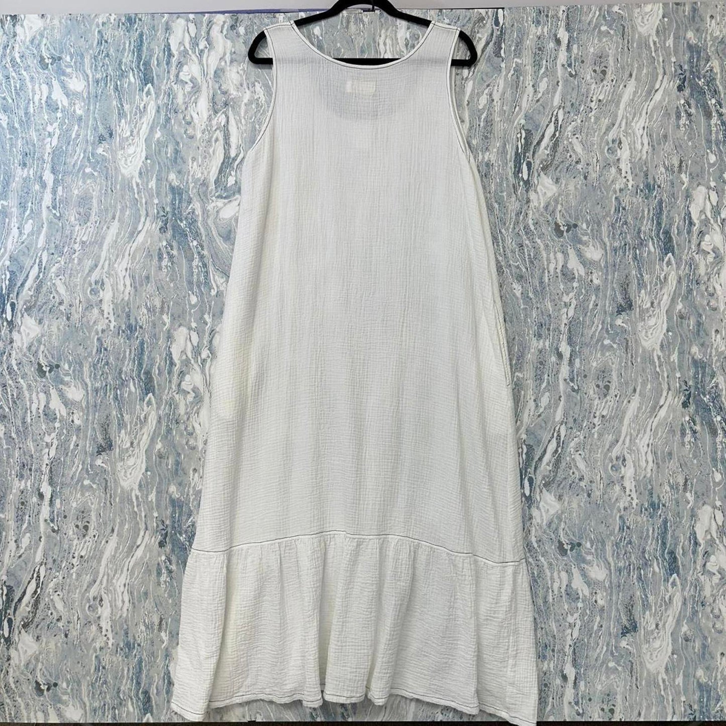 Bodil Minimalist White Sleeveless Maxi Dress (S)