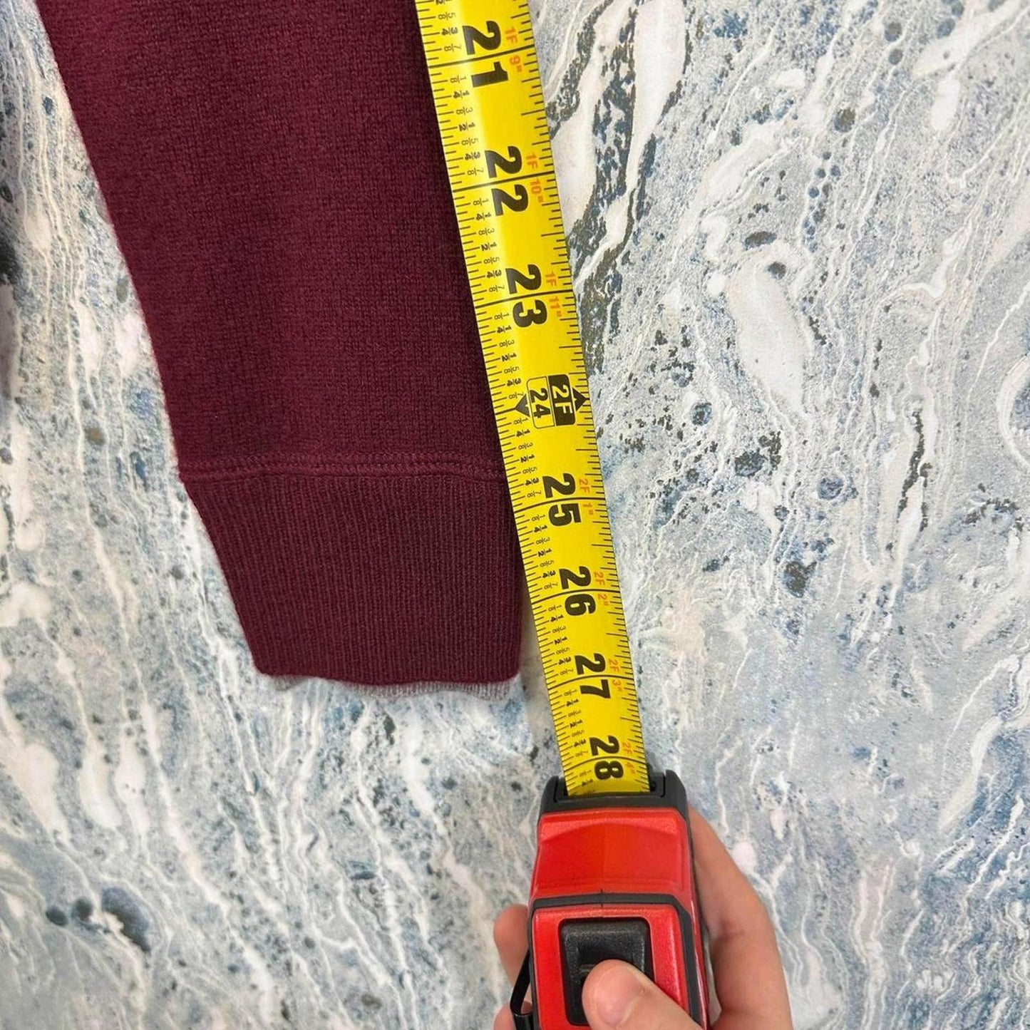 Minimalist Burgundy Quarter Zip Sweater (M)