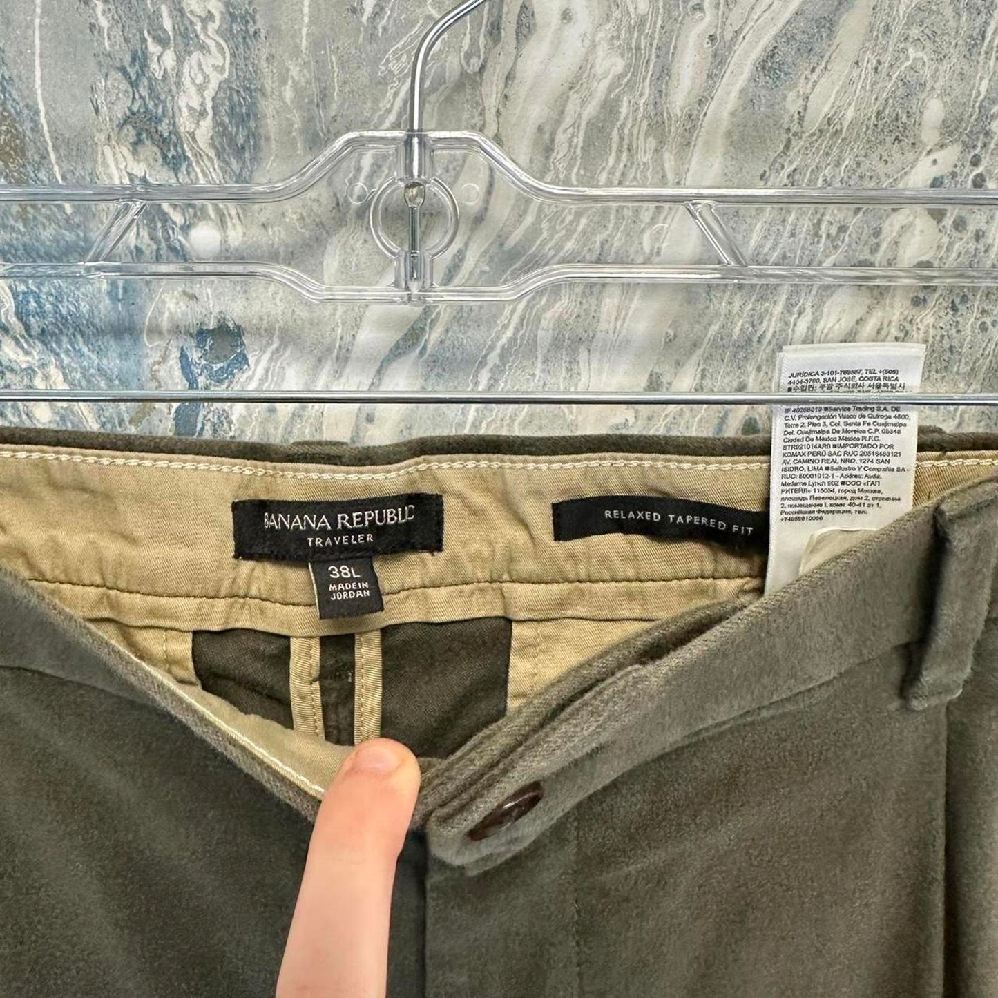 Minimalist Banana Republic Green Khaki Trouser Pants (38)