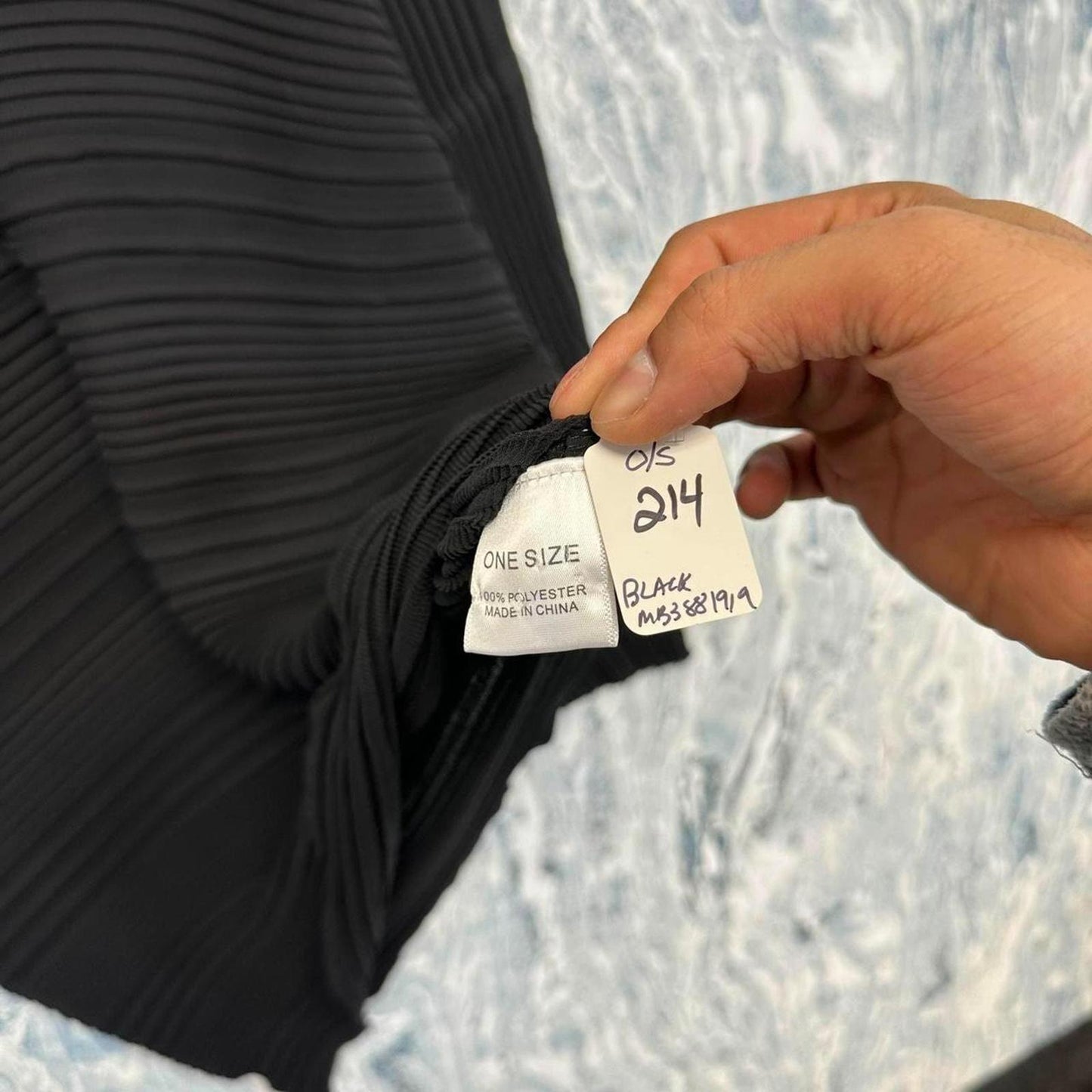 Black Oversized Ribbed Knit Sweater (One Size)