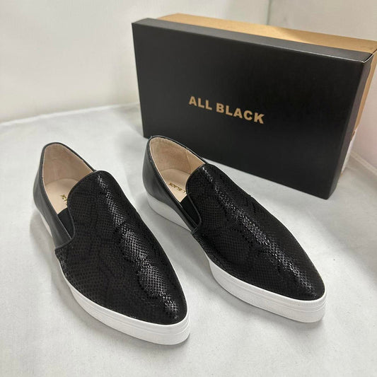 Sleek Black Textured Slip-On Shoes (37)