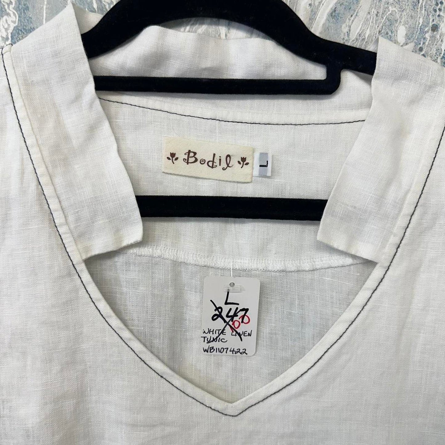 Bodil Minimalist White Linen Tunic (L)