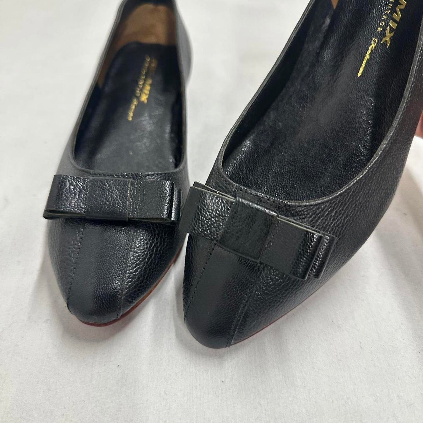 Designer Black Leather Bow Ballet Flats (6M)