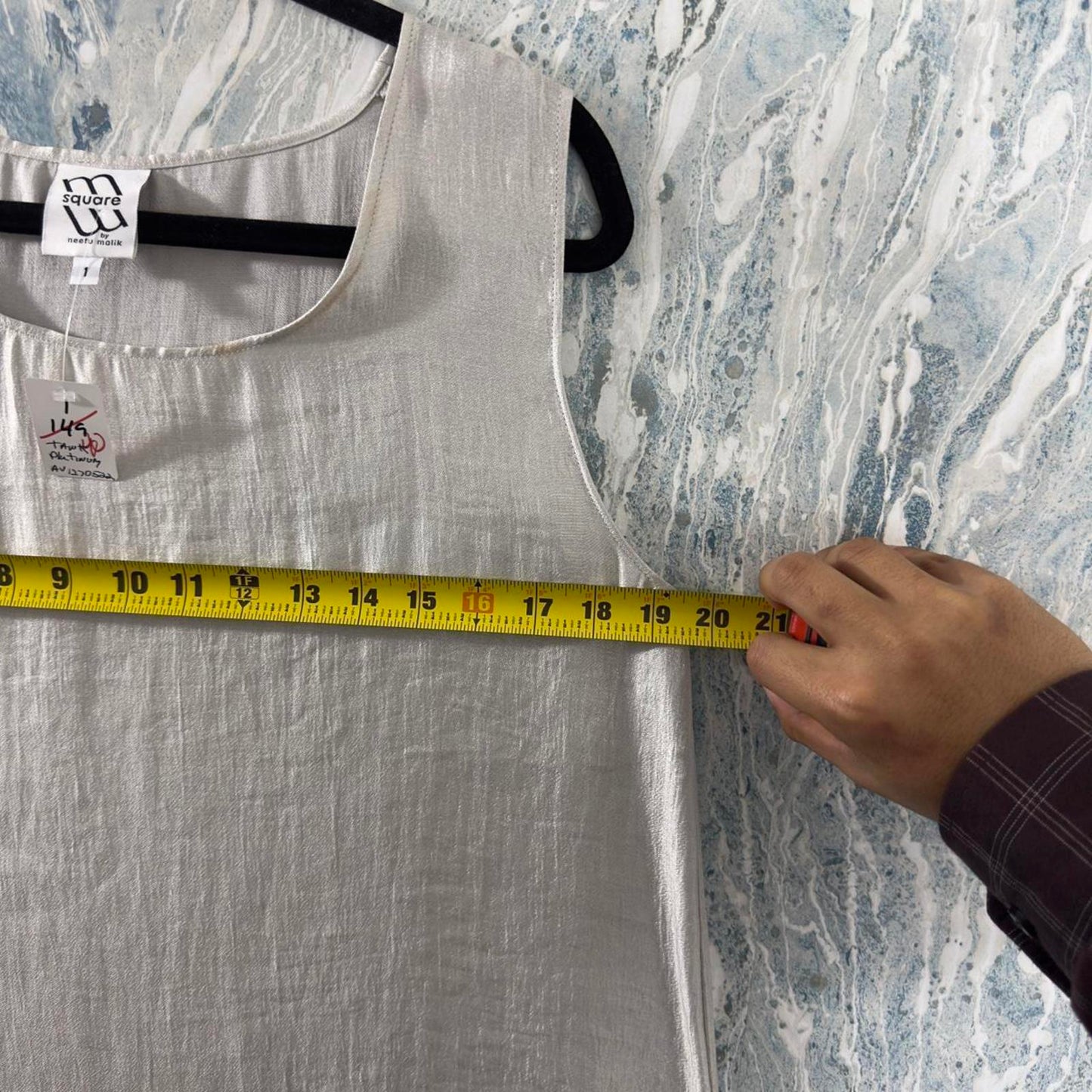 Designer Chic Silver Sleeveless Tank Top (1)