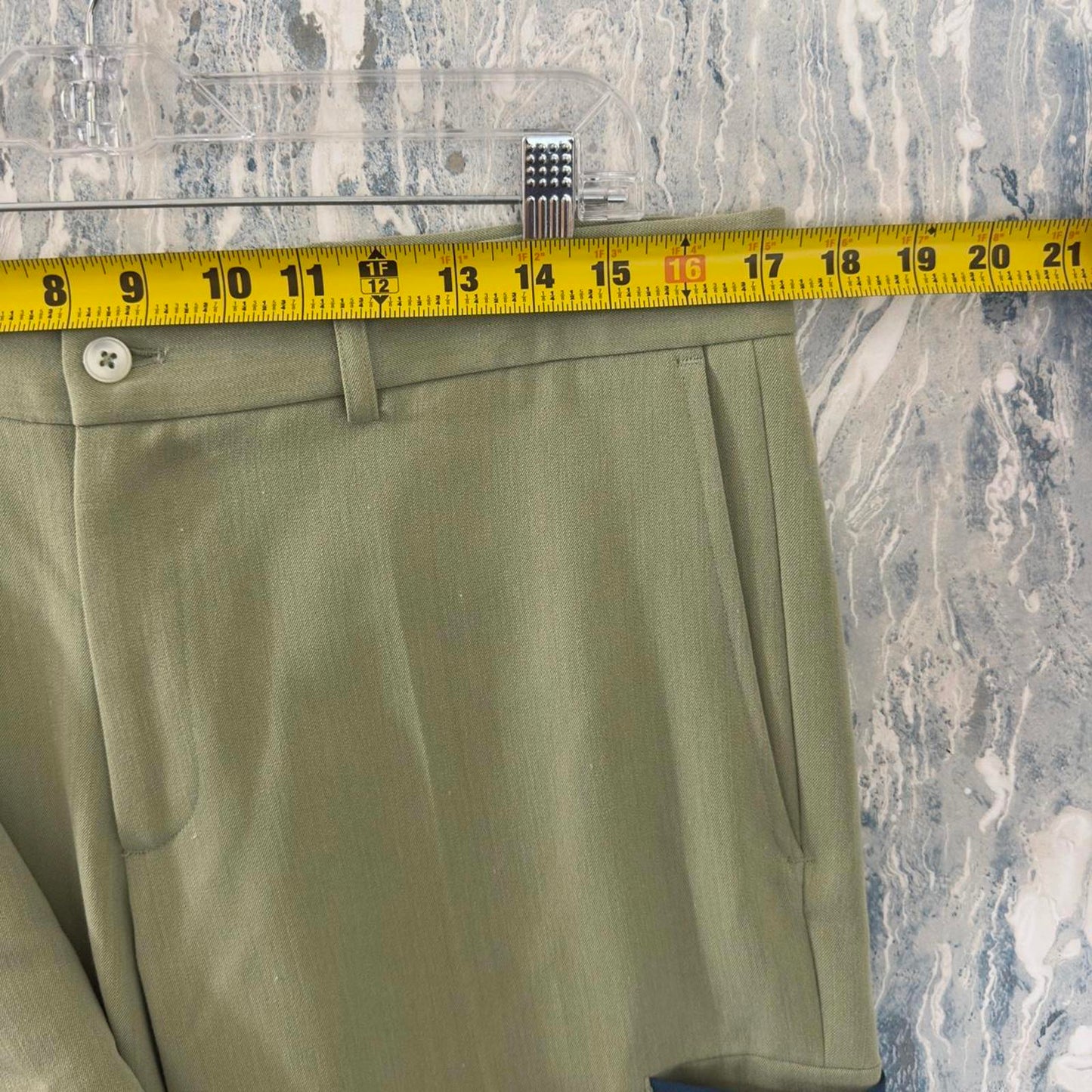 Preppy Sage Green Short Sleeve Blazer & Shorts Suit Set (M)