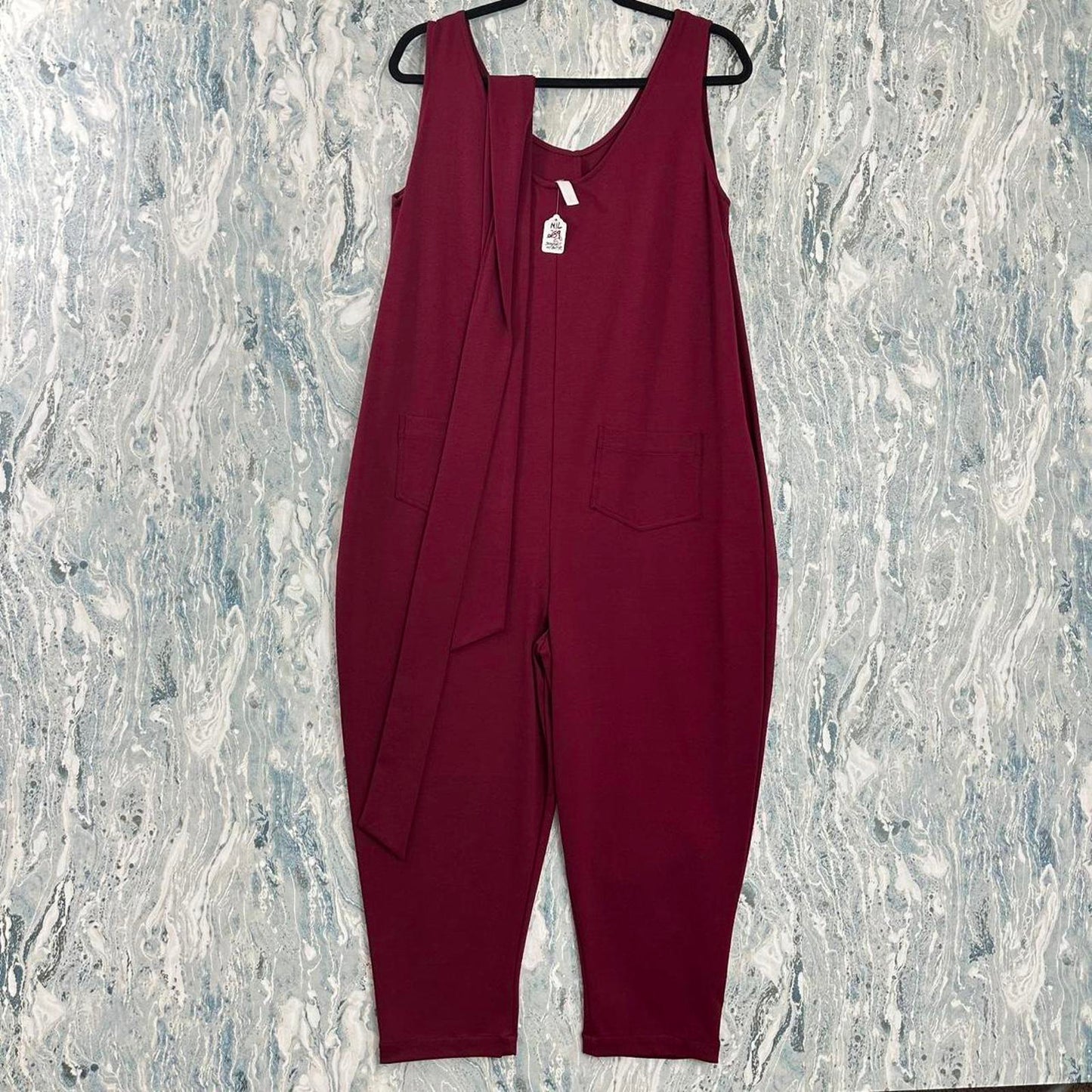 Designer Burgundy Sleeveless Jumpsuit w belt (M/L)