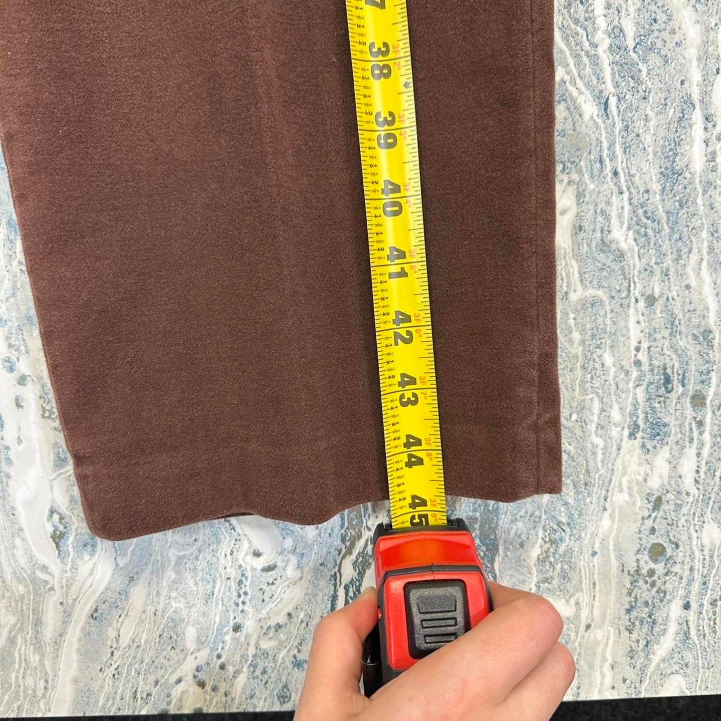 Minimalist Banana Republic Brown Khaki Trouser Pants (38)