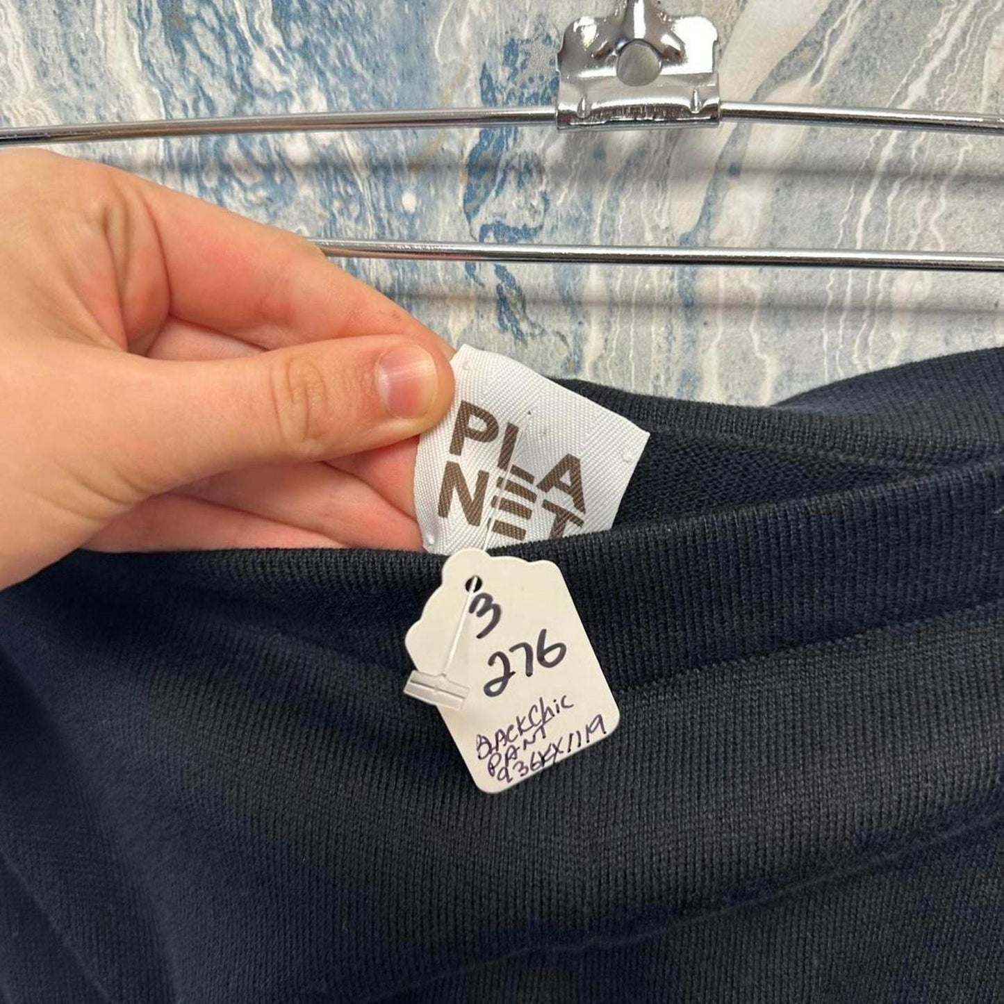 Basic chic black pants (3)