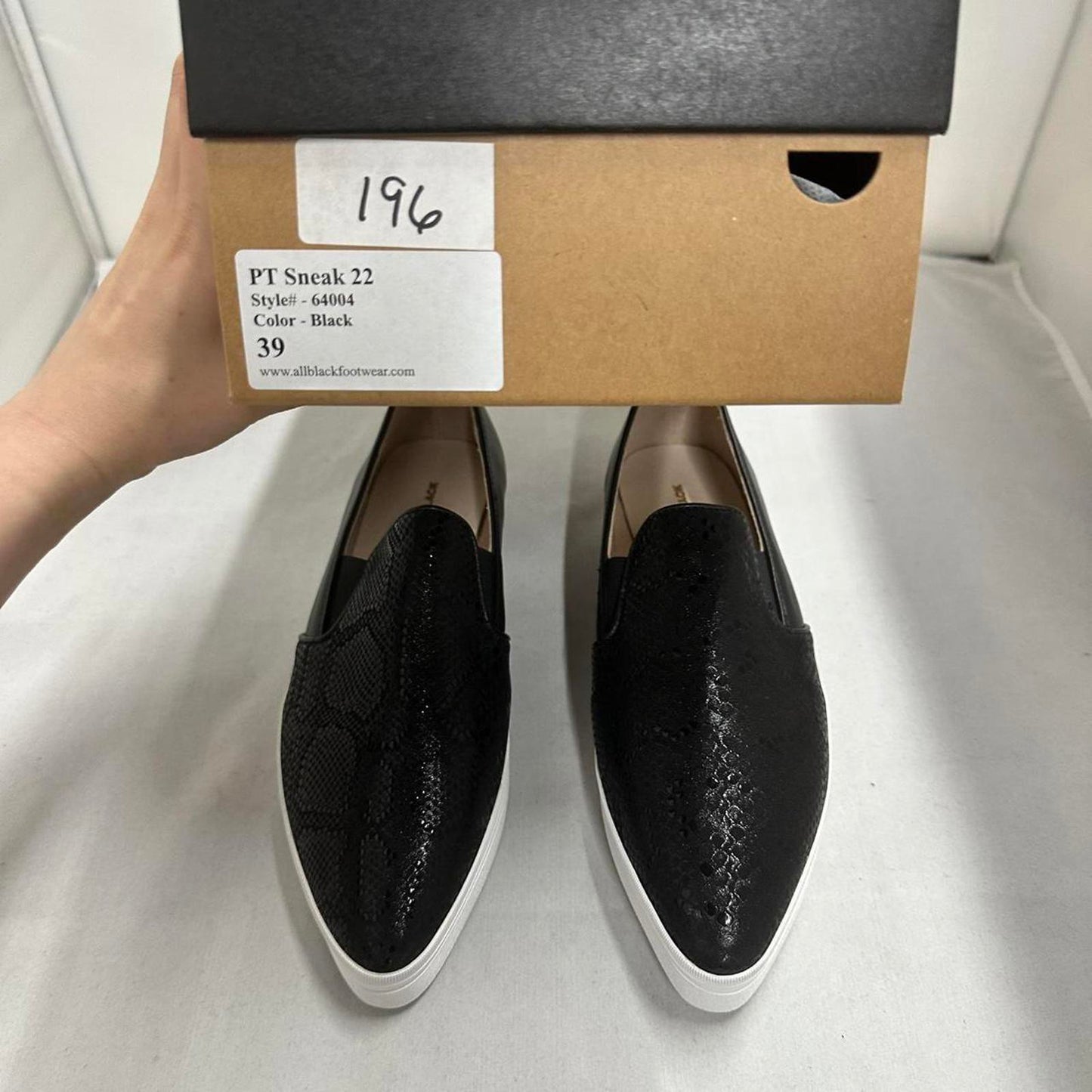 Sleek Black Textured Slip-On Sneakers (39)