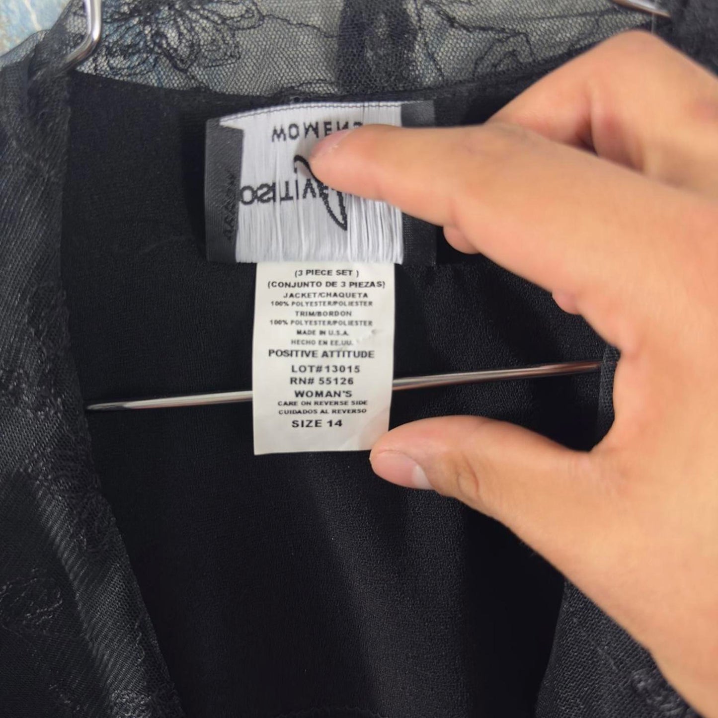 Classic Vintage Black Women's Skirt Suit (14)