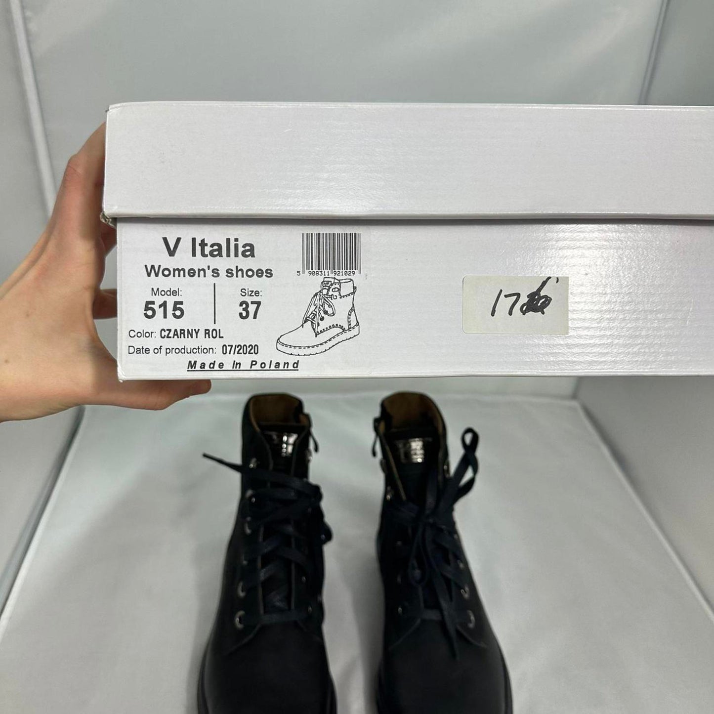 Black Lace-Up Leather Ankle Boots (6)