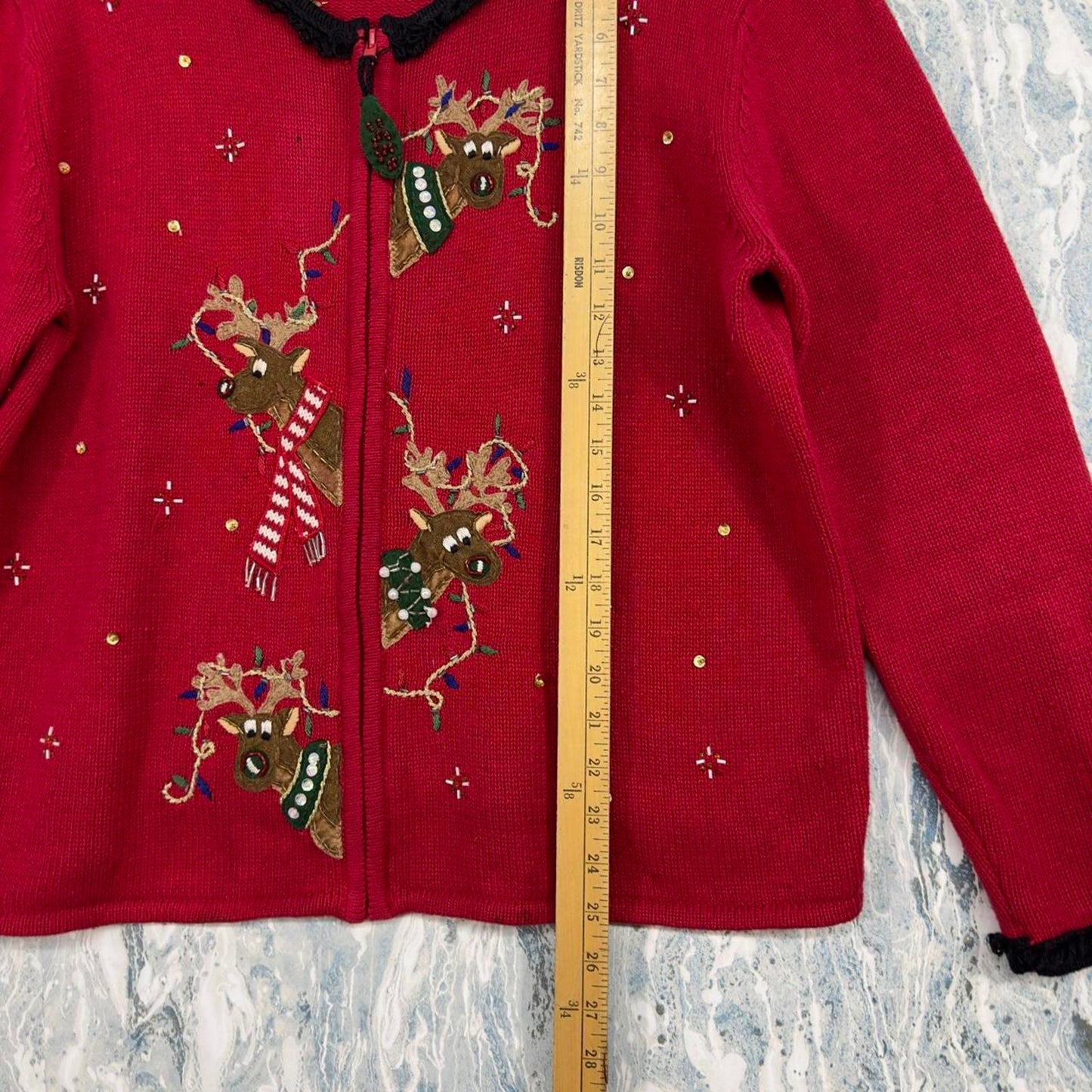 Vintage TIARA Red Embroidered Reindeer Full Zip Women's Sweater (L)
