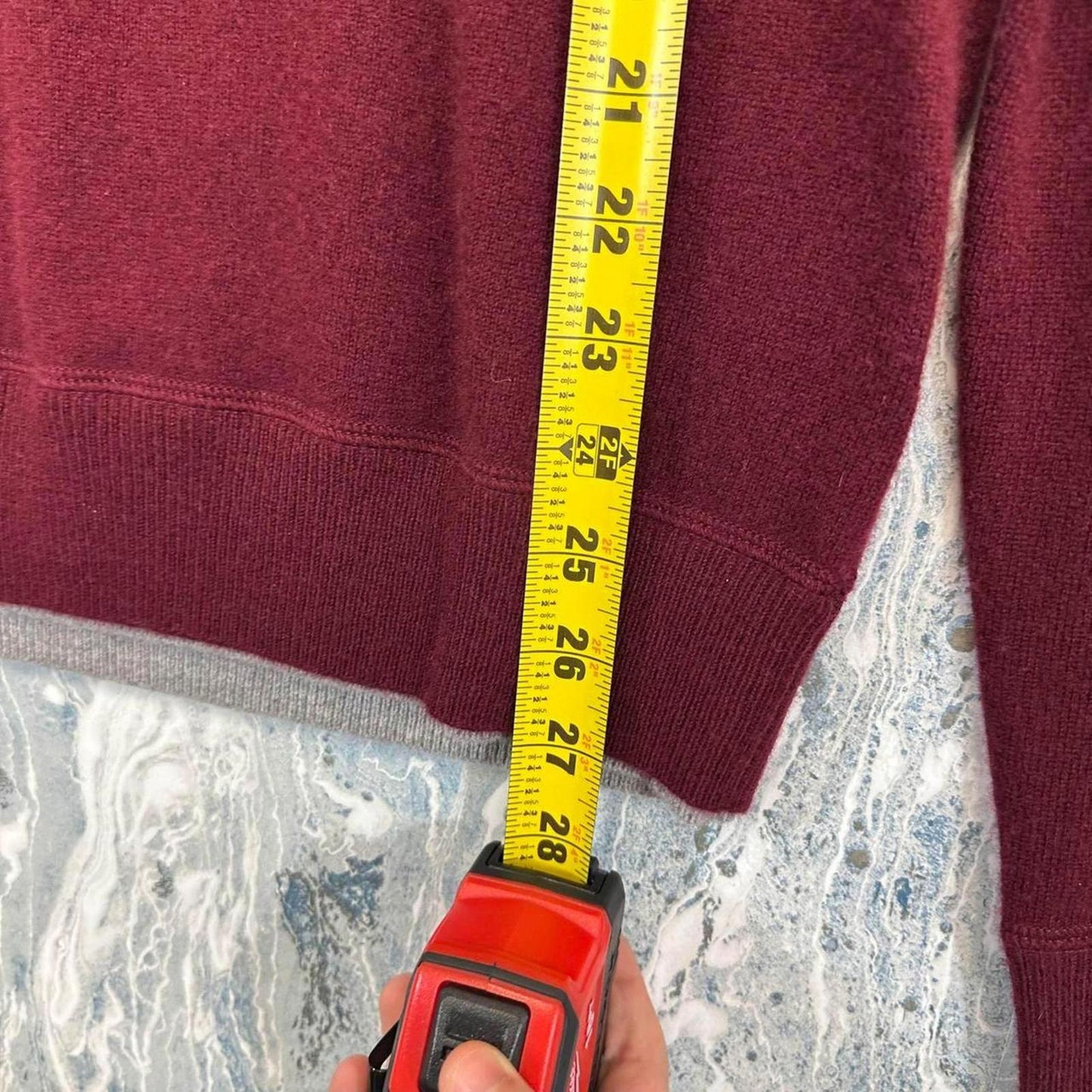 Minimalist Burgundy Quarter Zip Sweater (M)