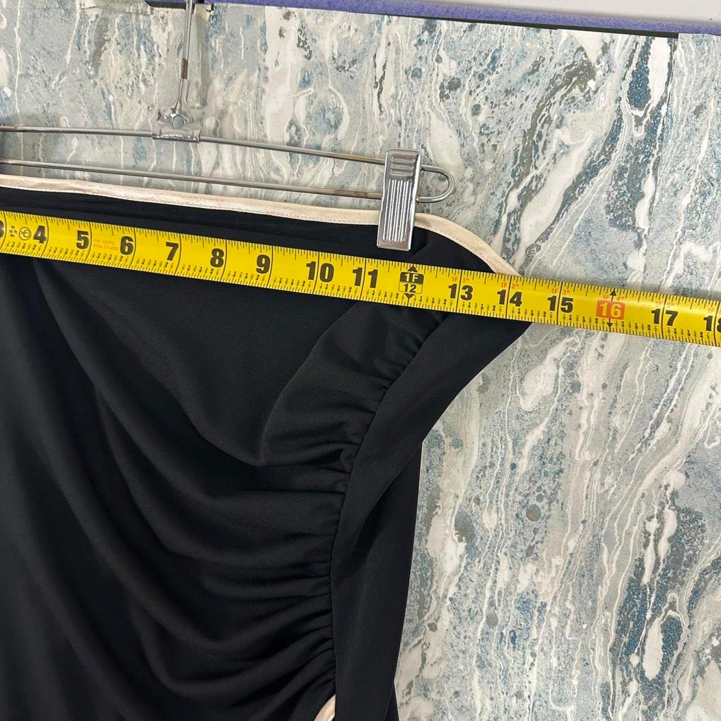 Vintage RAMPAGE Elegant Black Strapless Ruffle Trim Midi Dress (M)