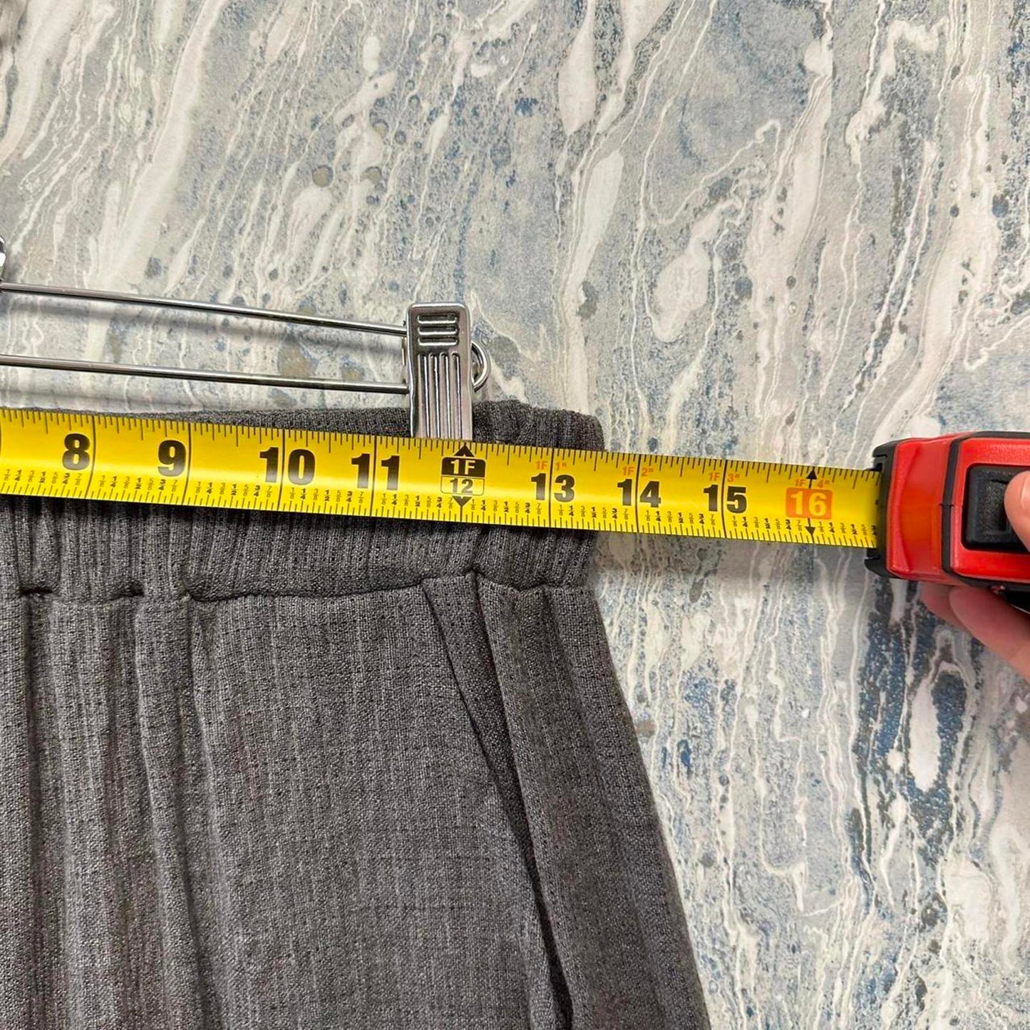 Minimalist grey comfy pants (S)