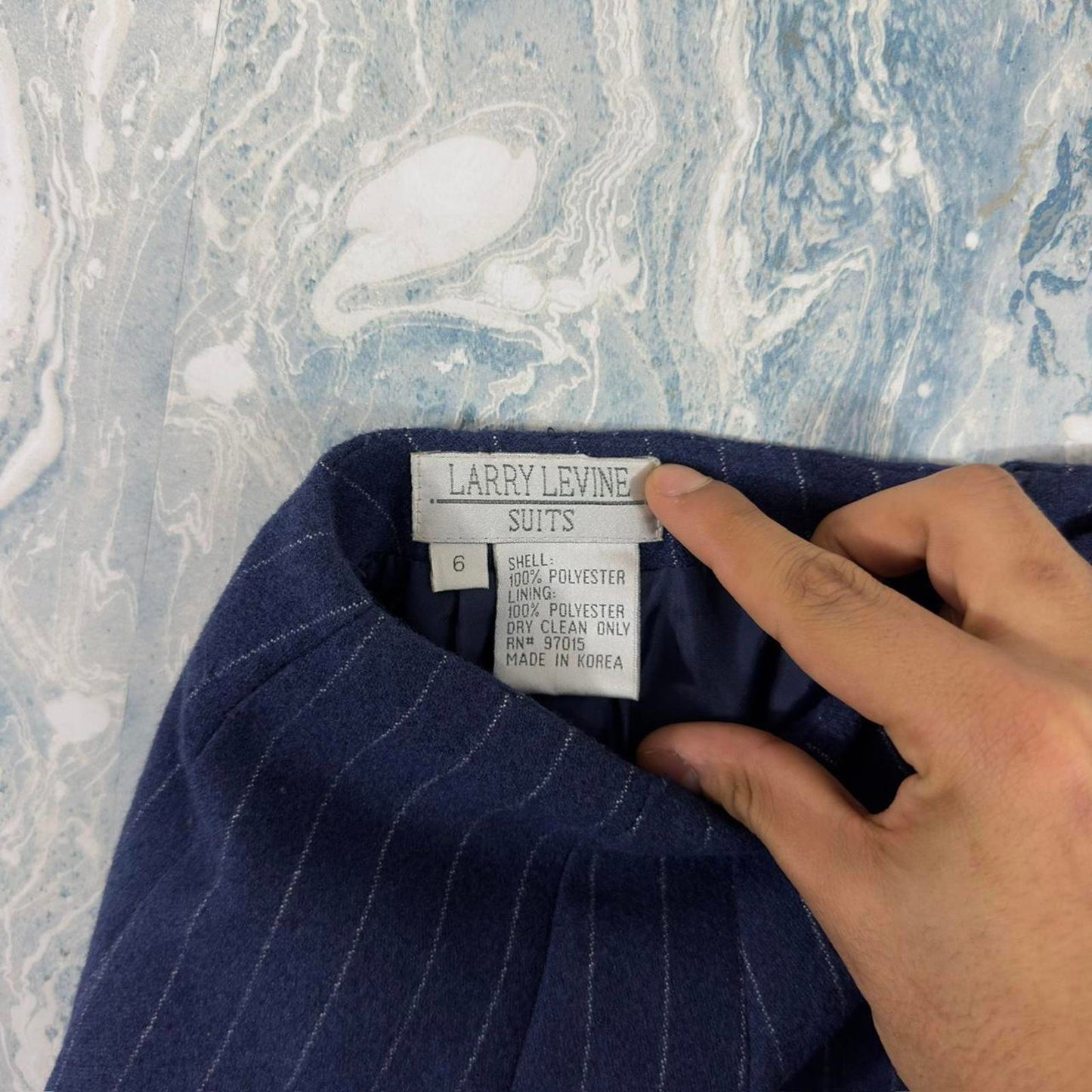 Vintage Larry Levine Classic Navy Pinstripe Pencil Skirt (6)
