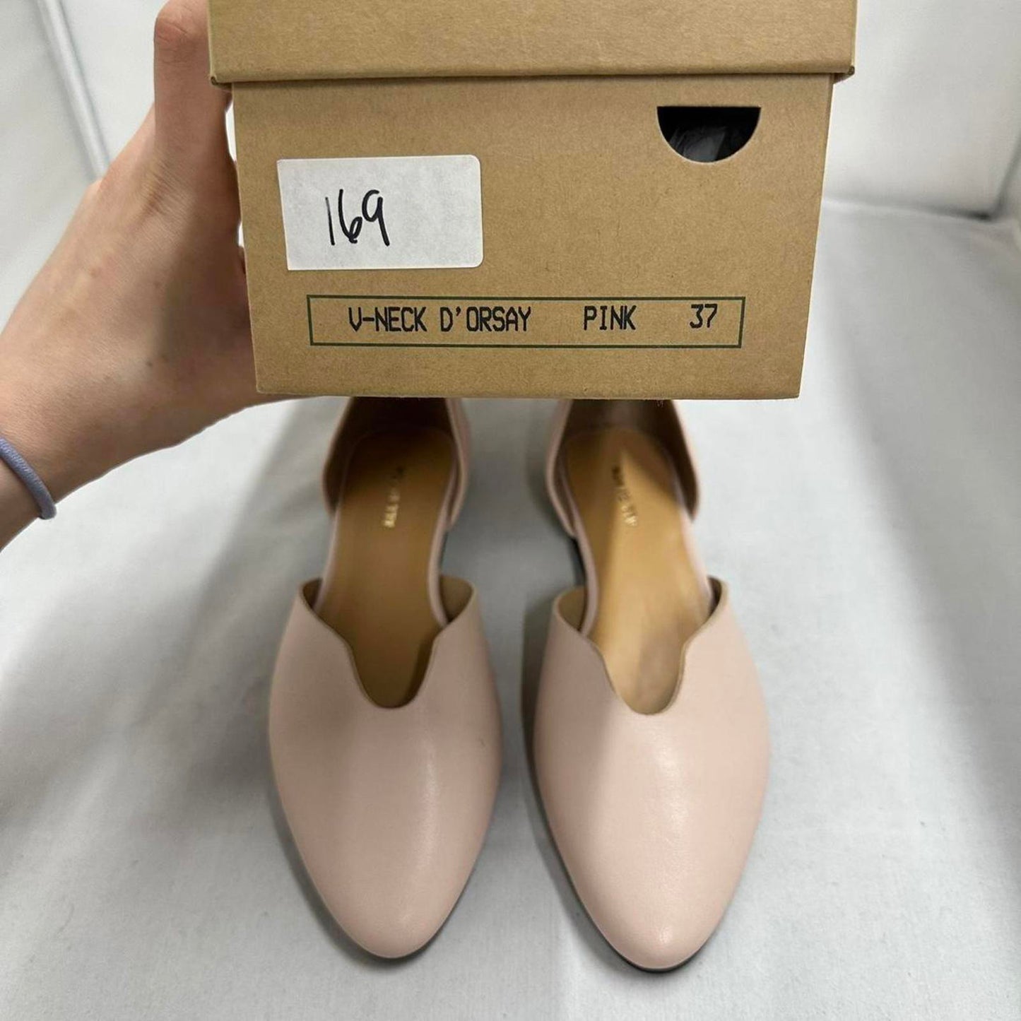 Contemporary Tan Leather Ballet Flats (37)
