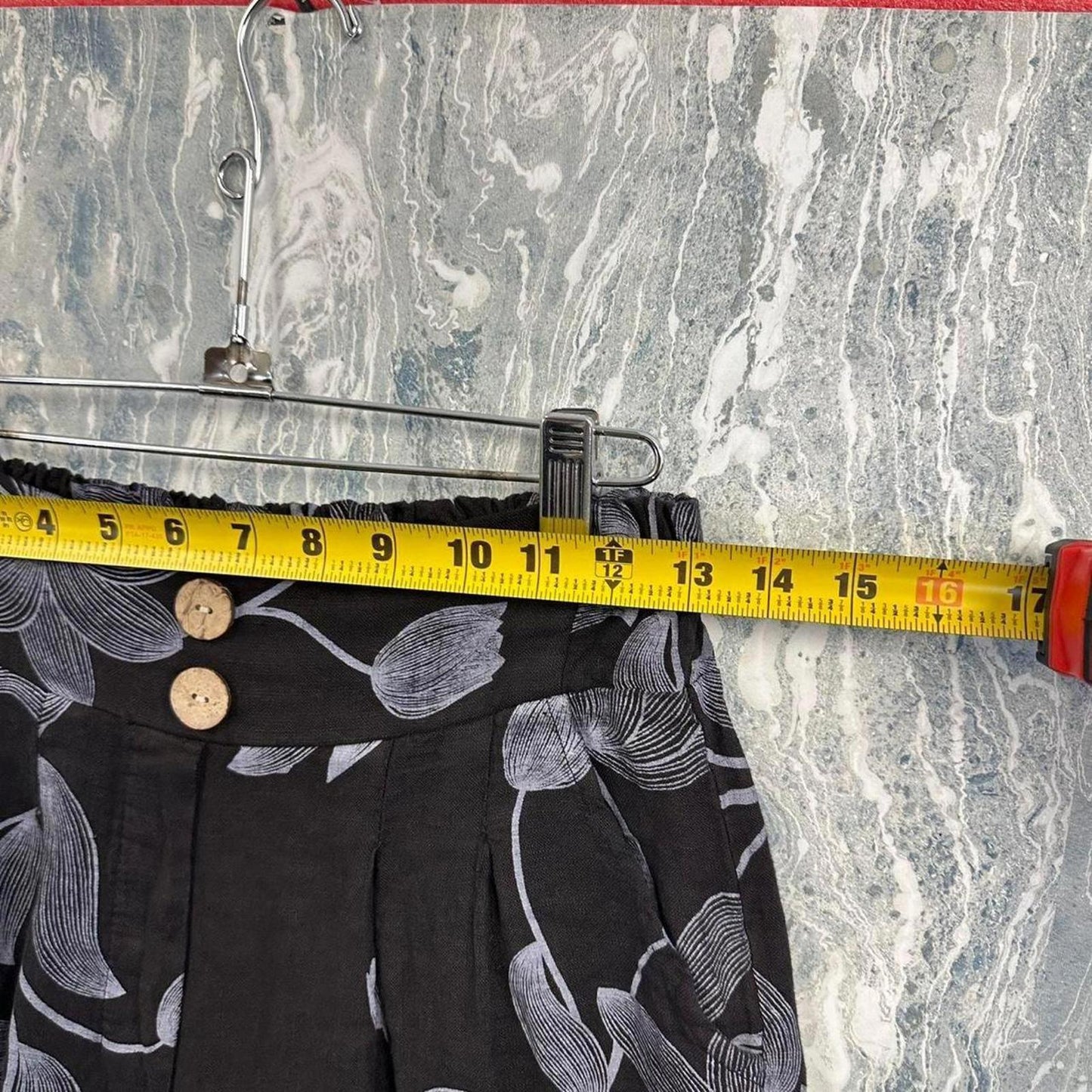 Indie black floral printed pants (S/M)