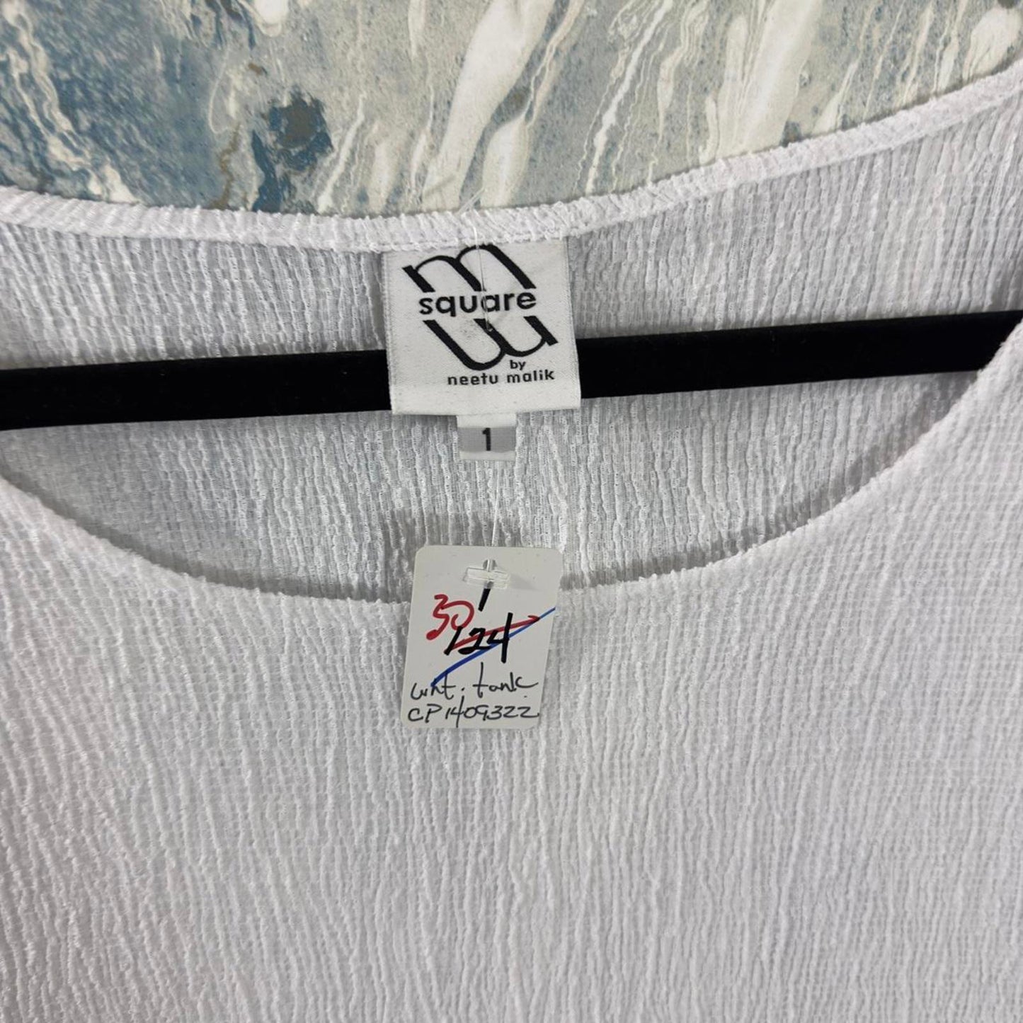 Designer Minimalist White Sleeveless Pointed Hem Tank Top (1)