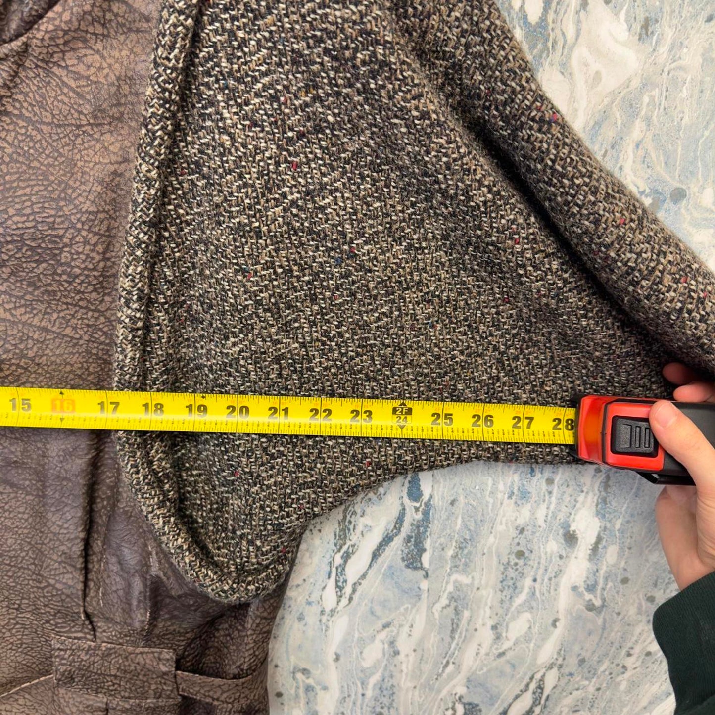 vintage brown leather & tweed jacket (7/8)