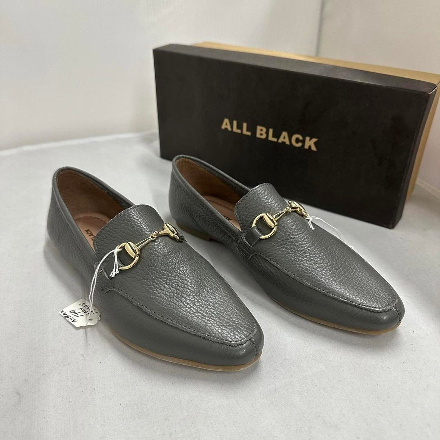 Designer Gray Leather Loafer Links (36)