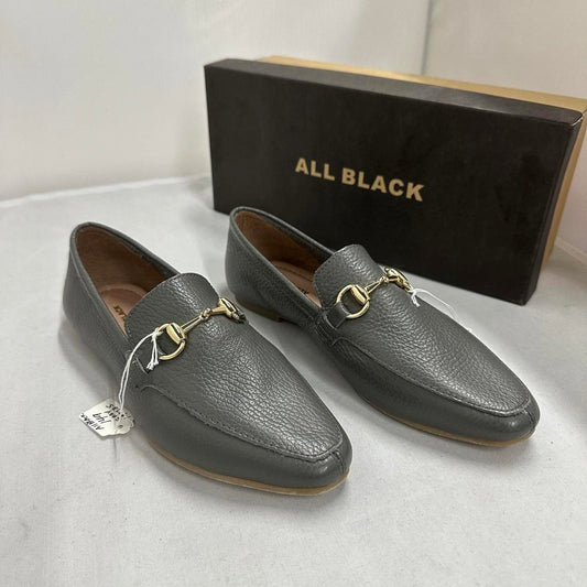 Designer Gray Leather Loafer Links (36)