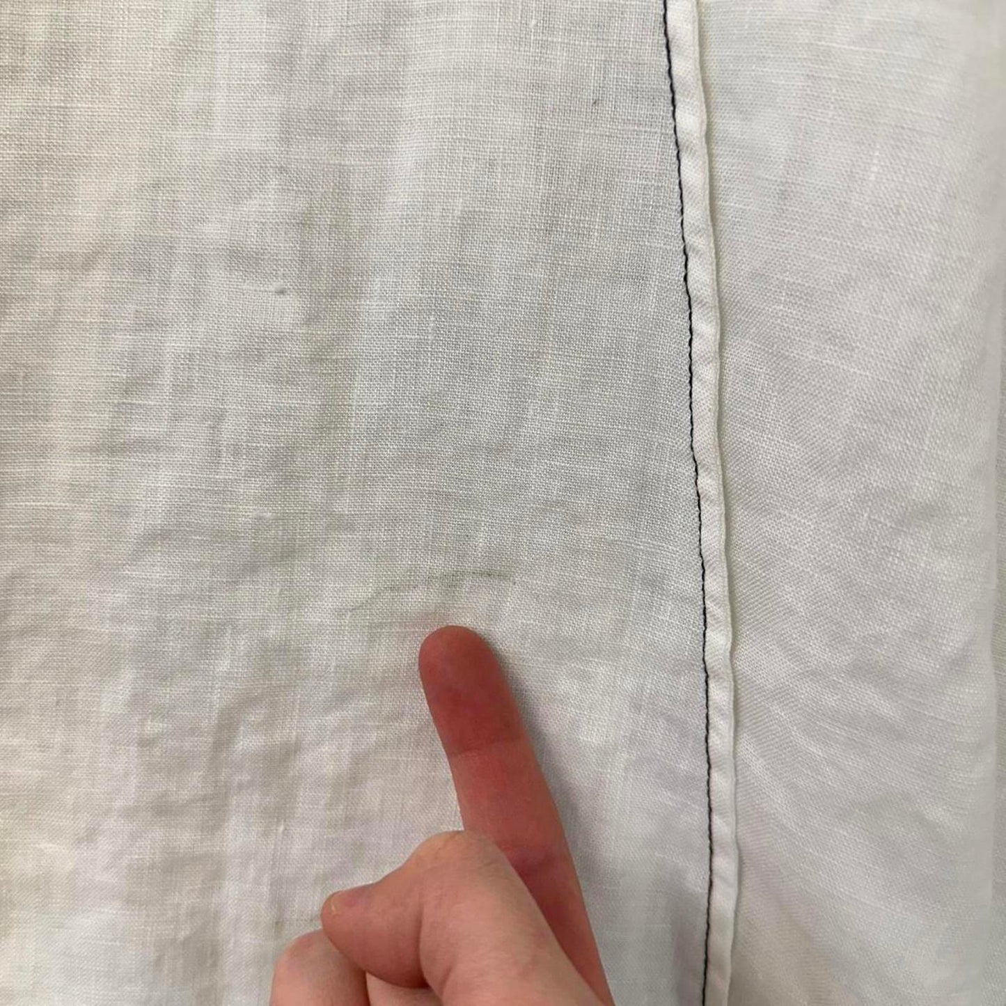 Bodil Minimalist White Linen Tunic (L)