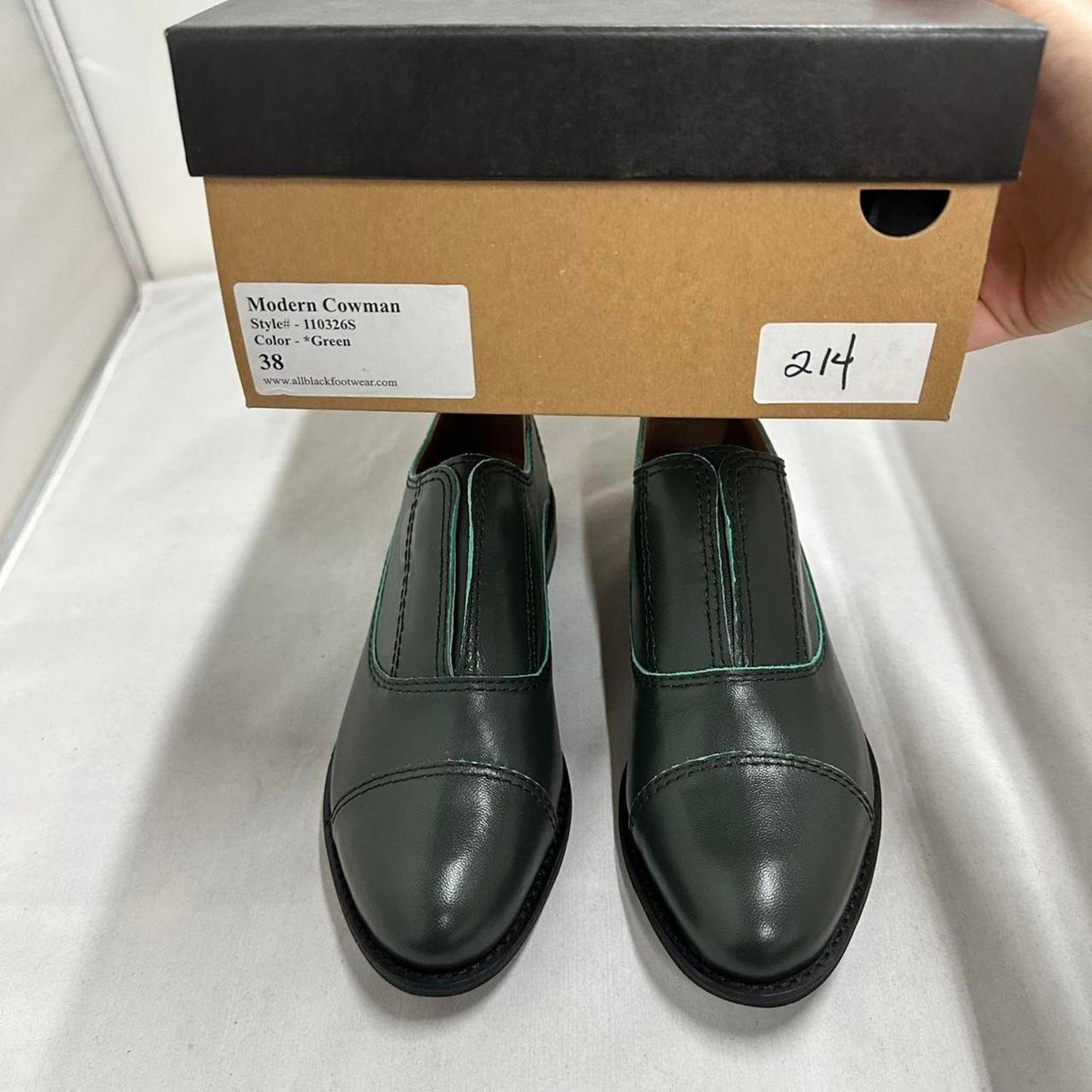 Designer Vintage Style Green Leather Shoes (38)