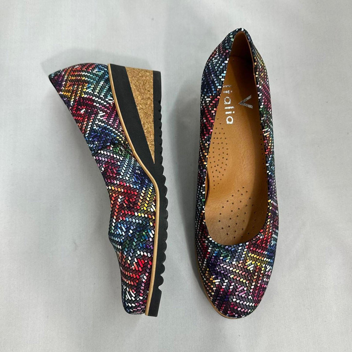 Colorful Geometric Wedge Shoes (8.5)
