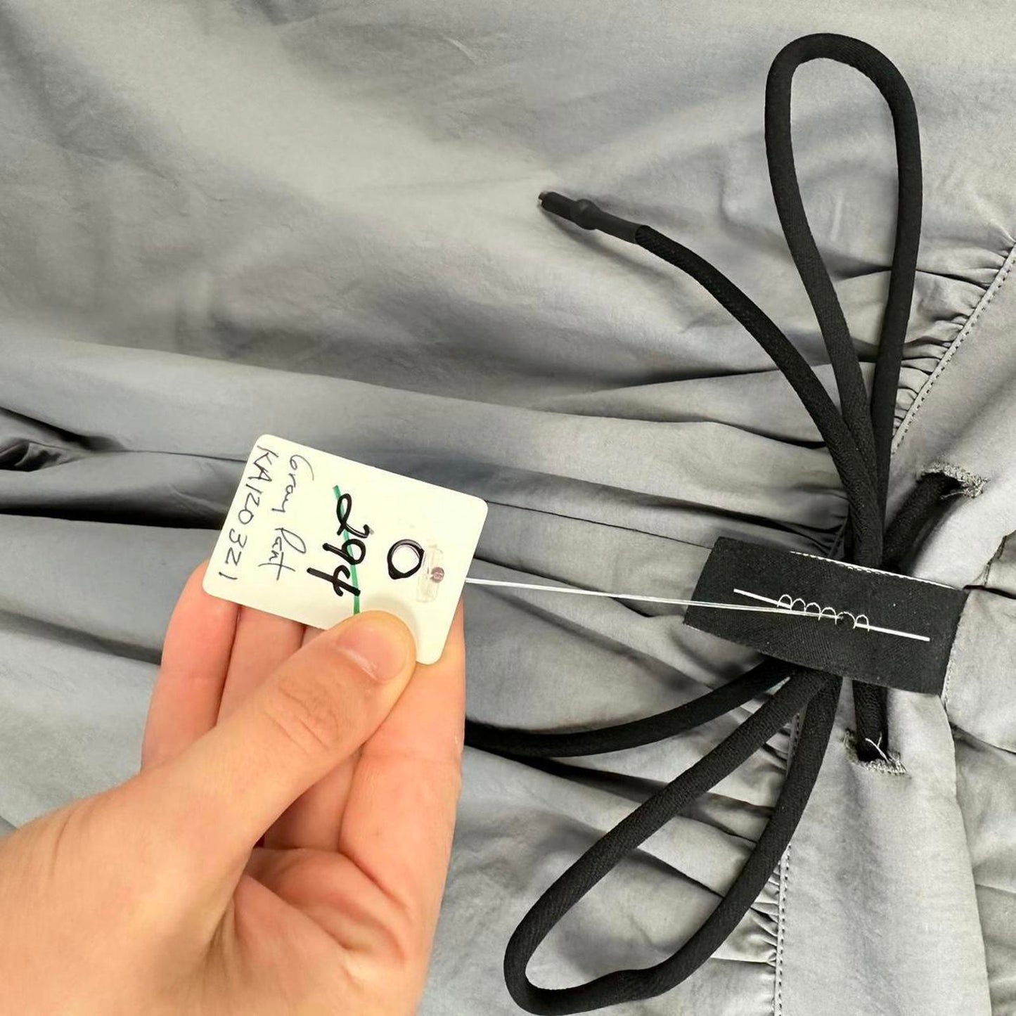 Emma Minimalism Contemporary Gray Wide Leg Pants (O)