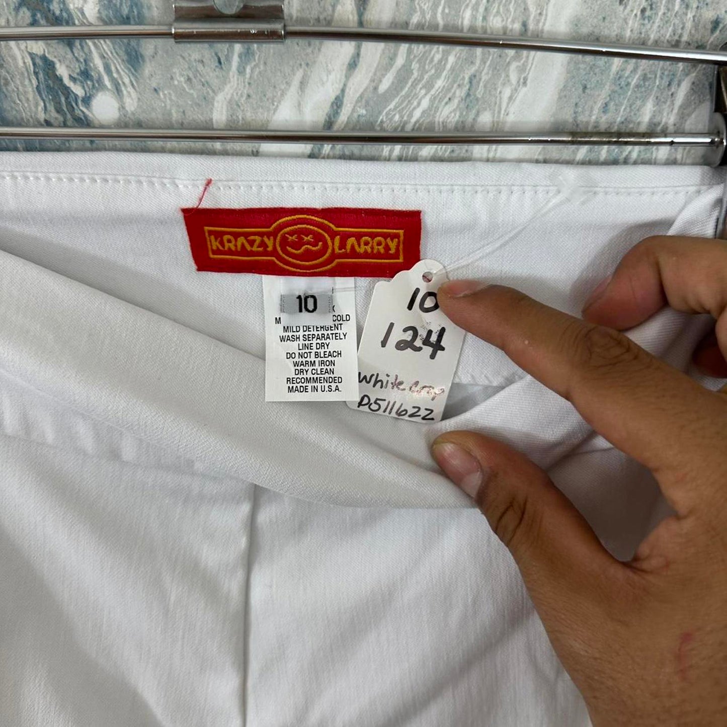 Clean White Cropped Trousers (10)