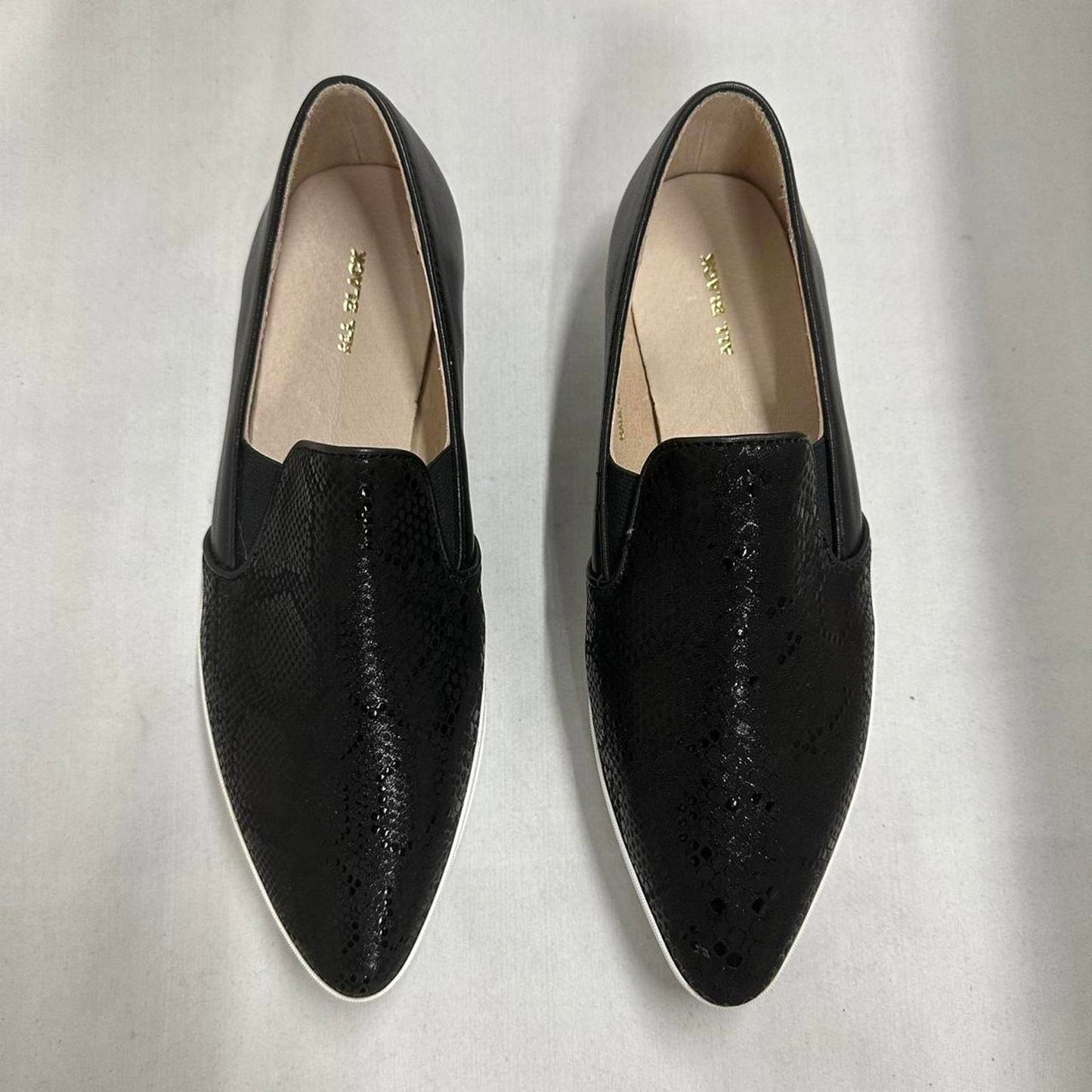 Sleek Black Textured Slip-On Sneakers (39)