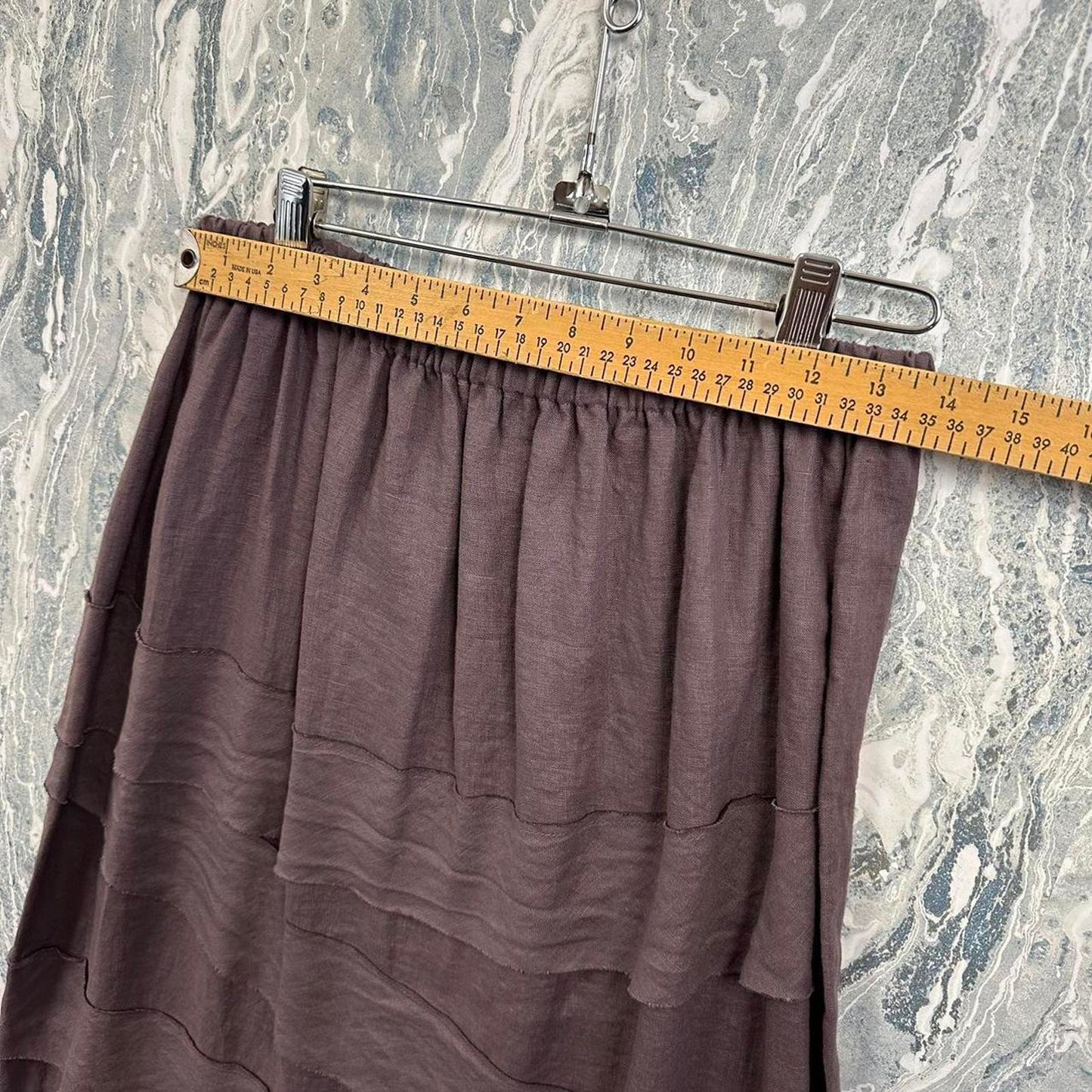 boho minimalist brown tiered maxiskirt (M)