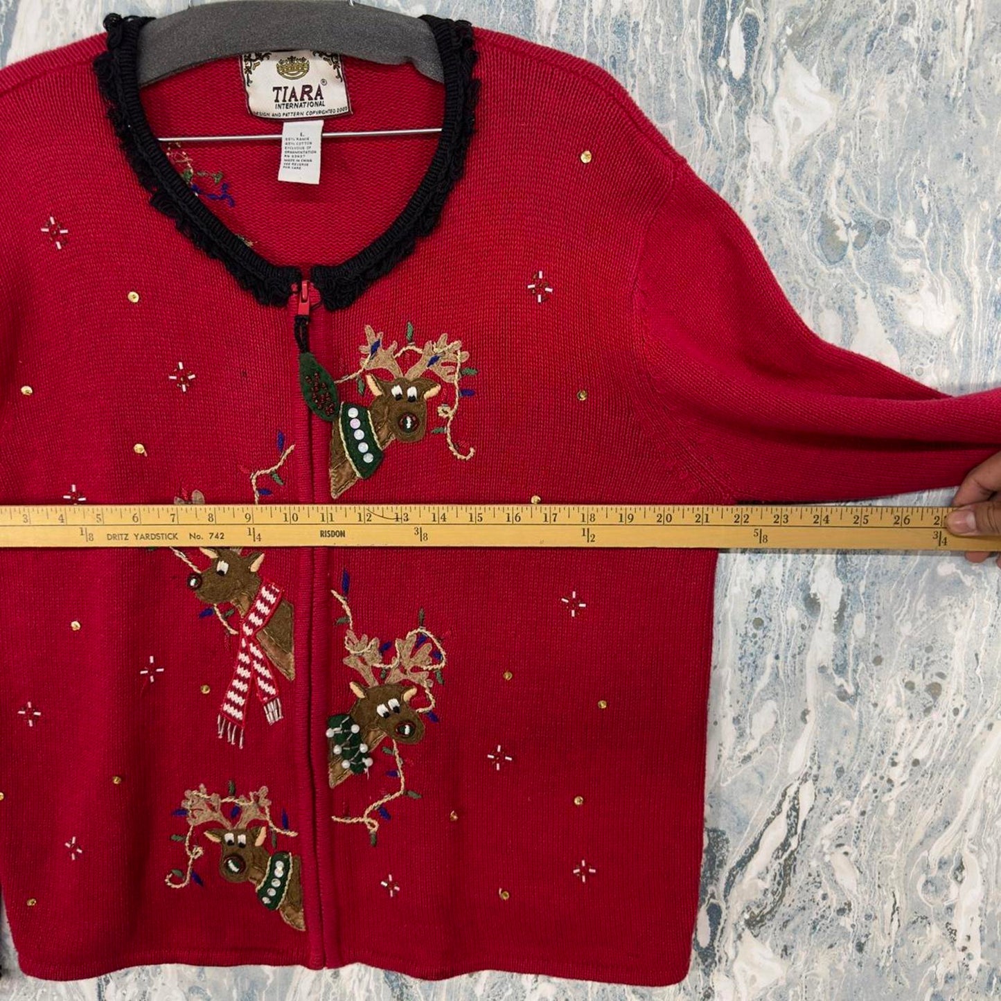 Vintage TIARA Red Embroidered Reindeer Full Zip Women's Sweater (L)