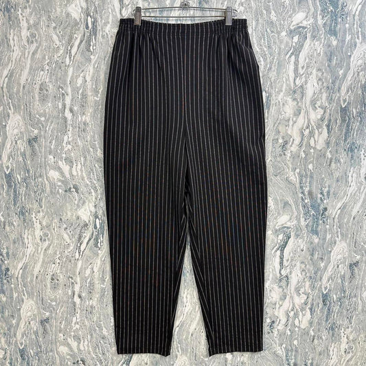 Minimalist black & white pin striped boho pants (L)
