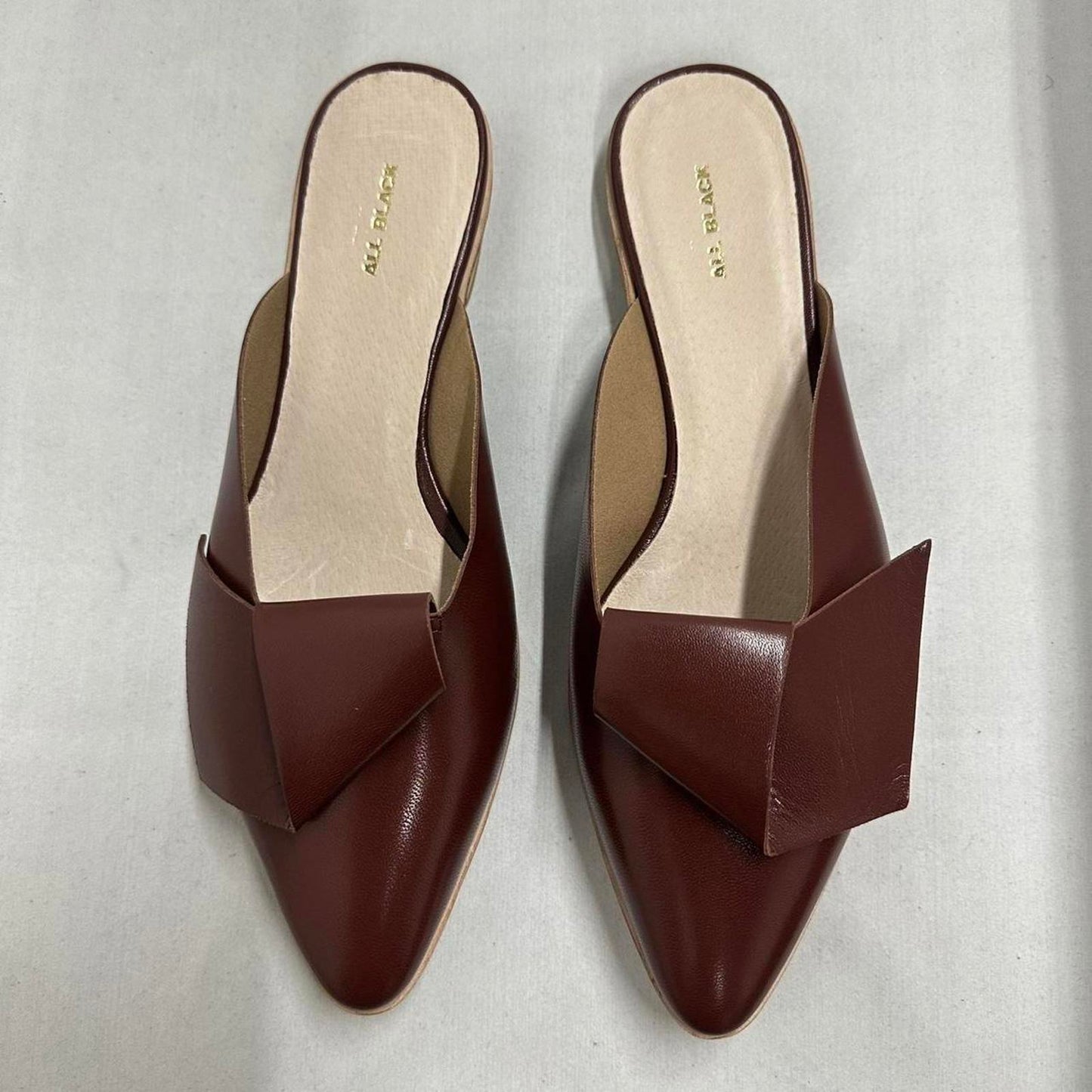 Designer Vintage Style Wine Leather Half Bow Mules (41)