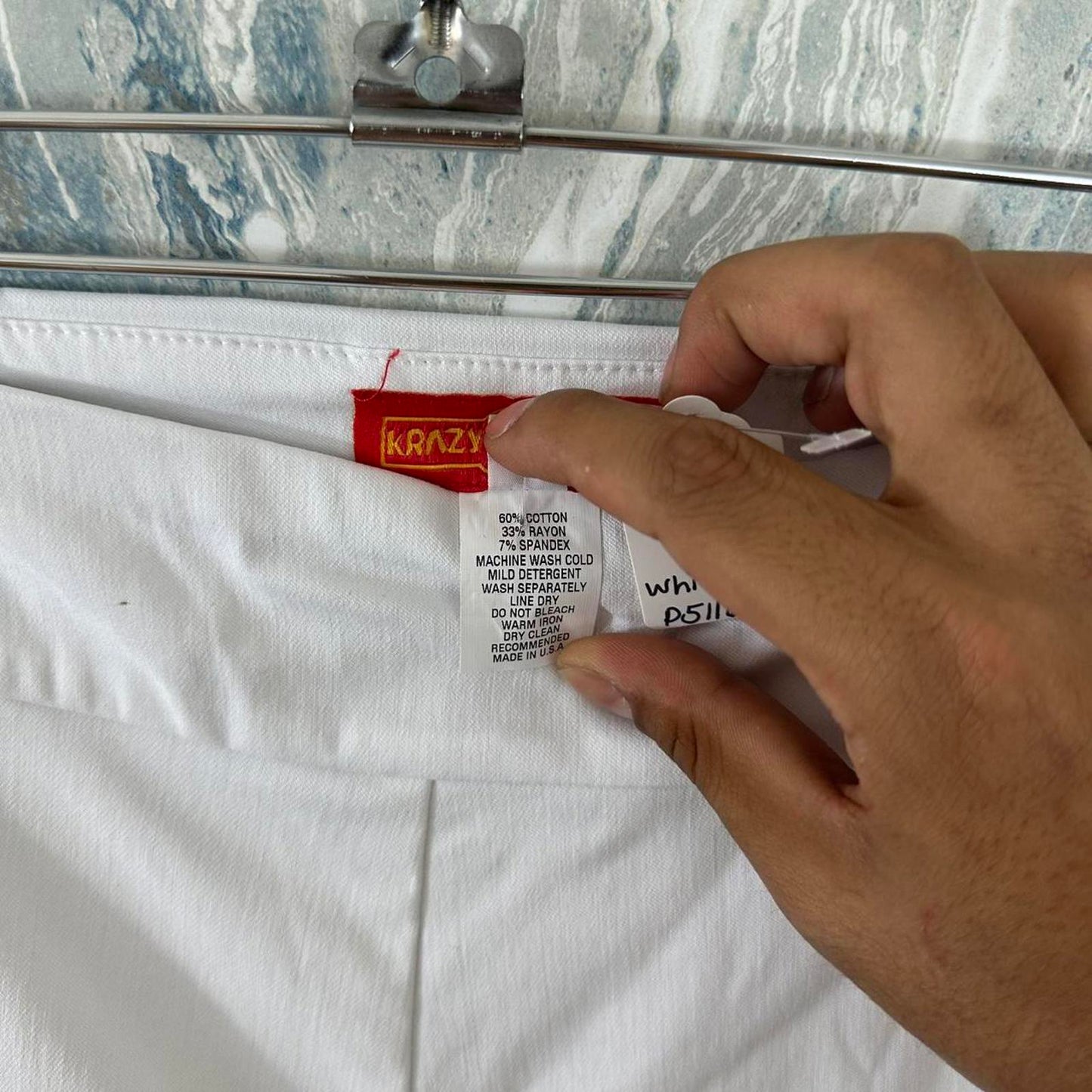 Clean White Cropped Trousers (10)