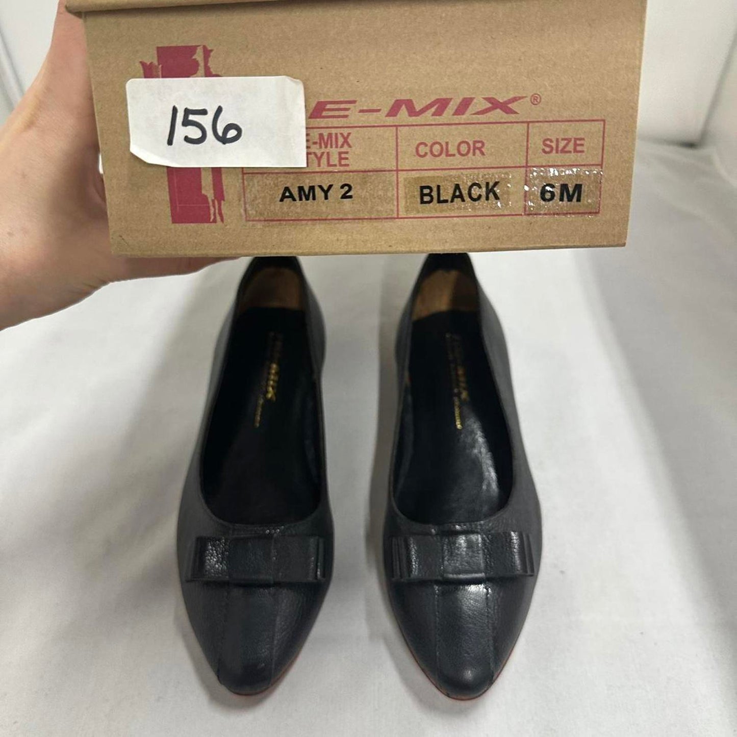 Designer Black Leather Bow Ballet Flats (6M)