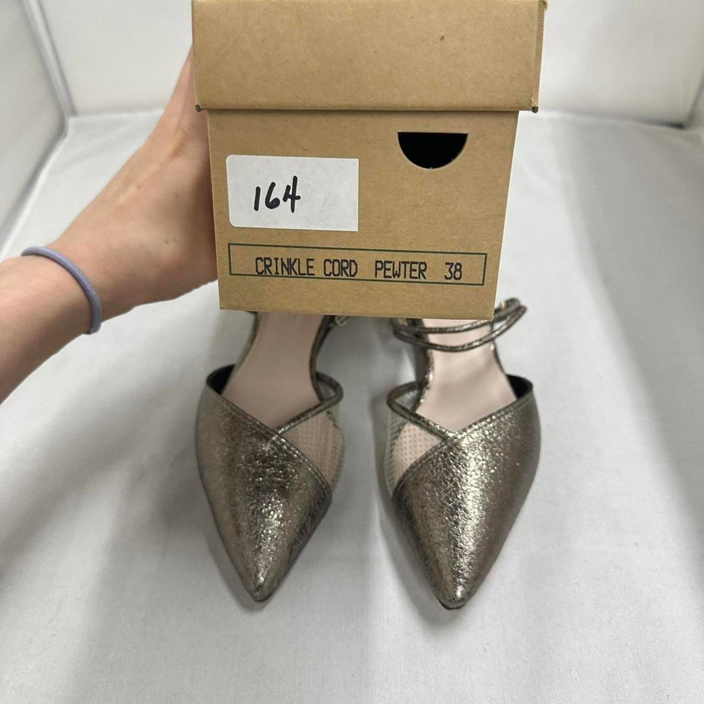 Elegant Metallic Pointed Flats (38)