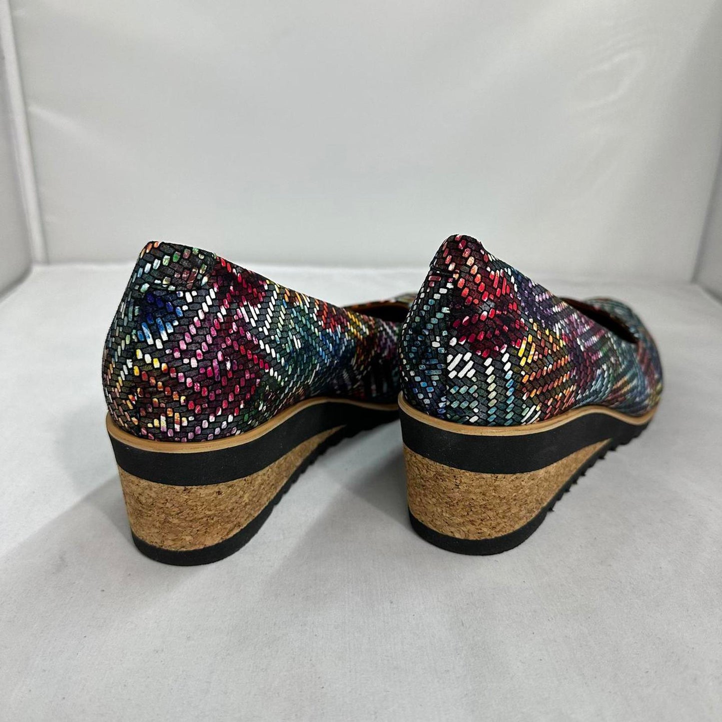 Multicolor Woven Pattern Wedge Shoes (9)