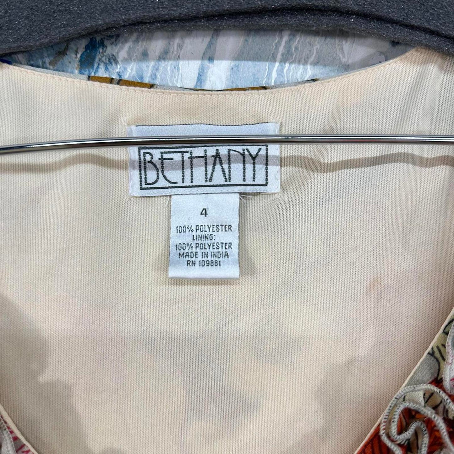 Vintage Floral Ruffle-Neck Sleeveless Dress (4)